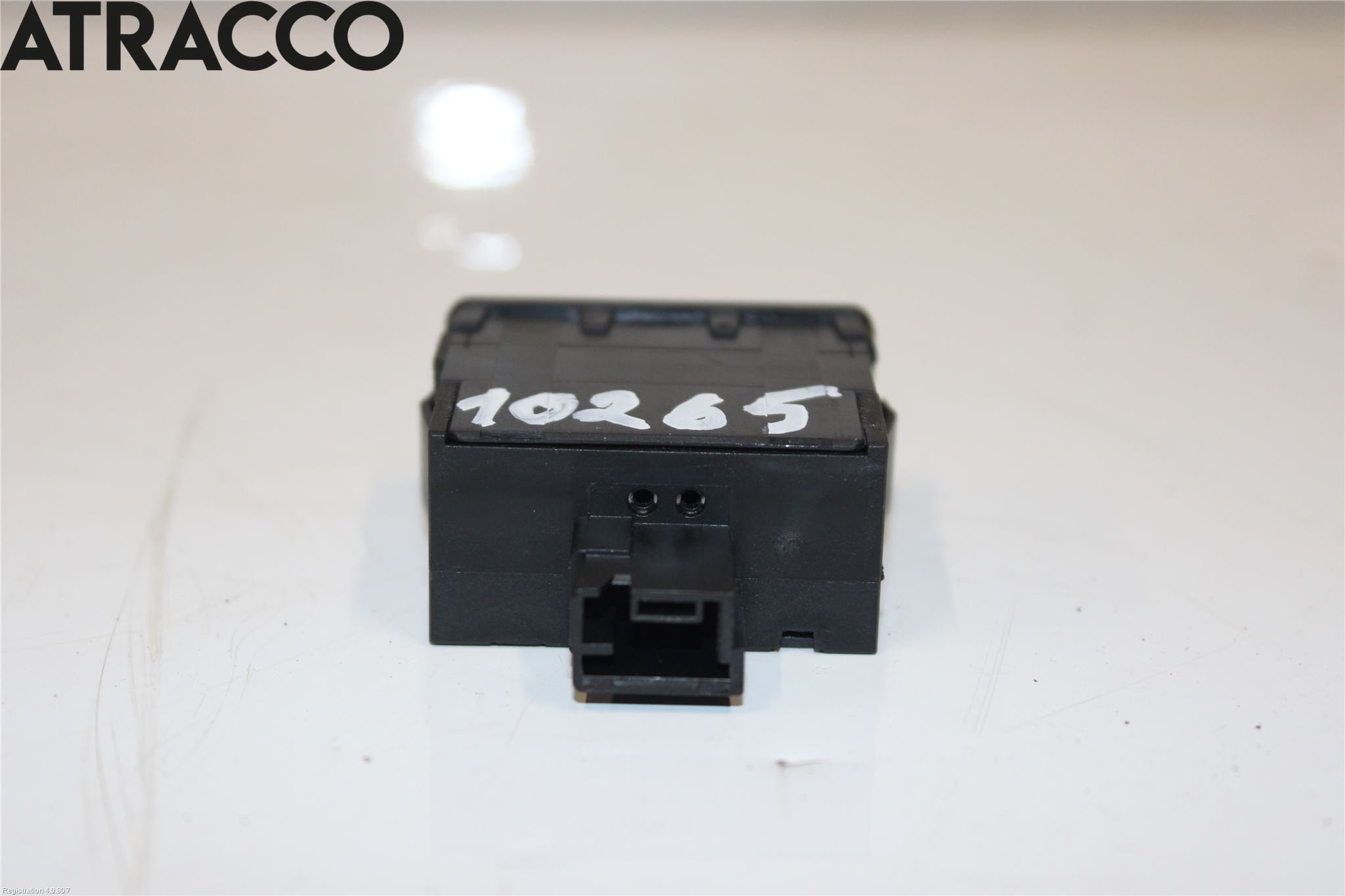 Citroen C4 CACTUS 14-20 Bryter Hovedlys