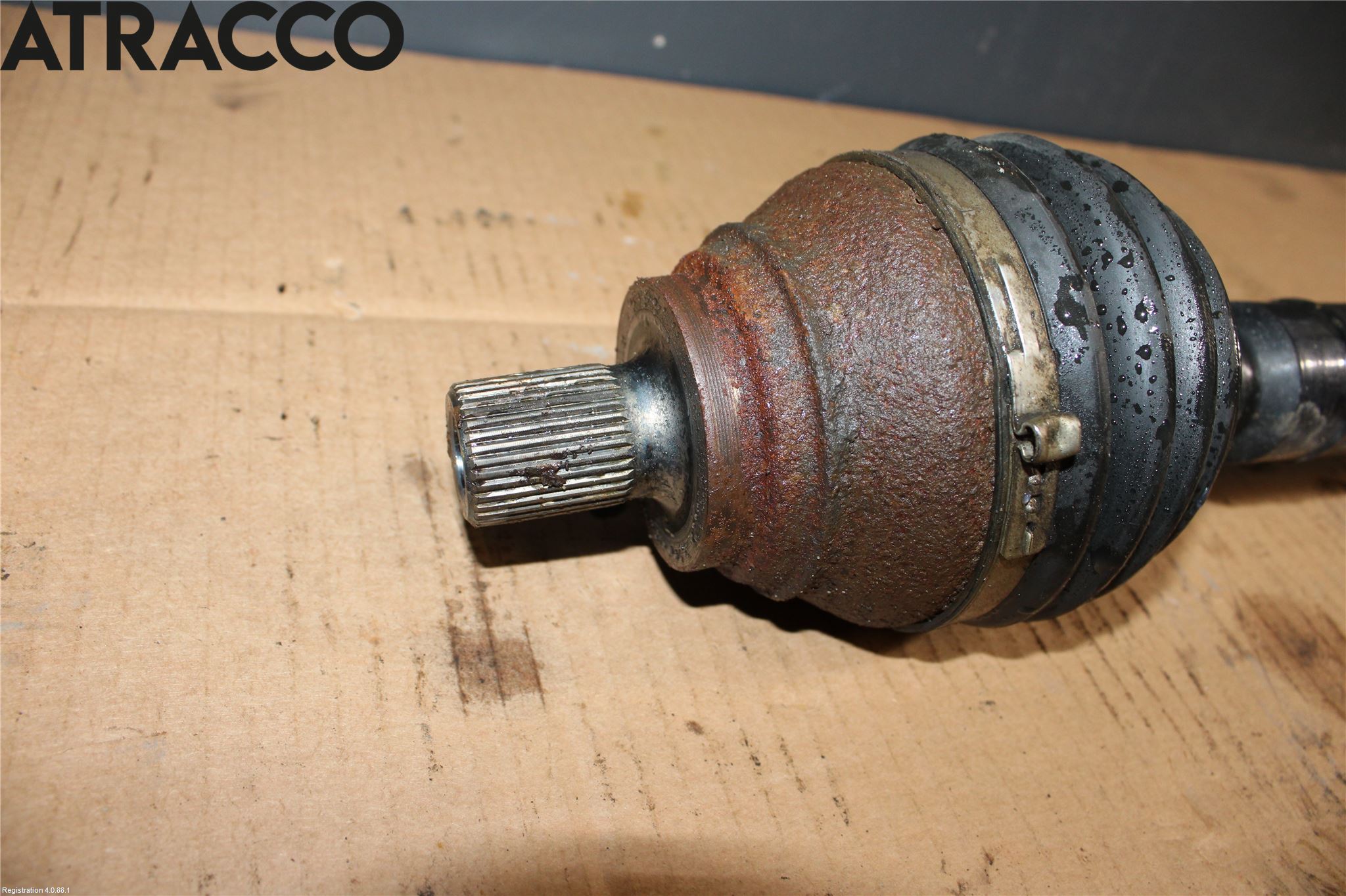 Skoda ROOMSTER Drivaksel Foran Kompl Høyre