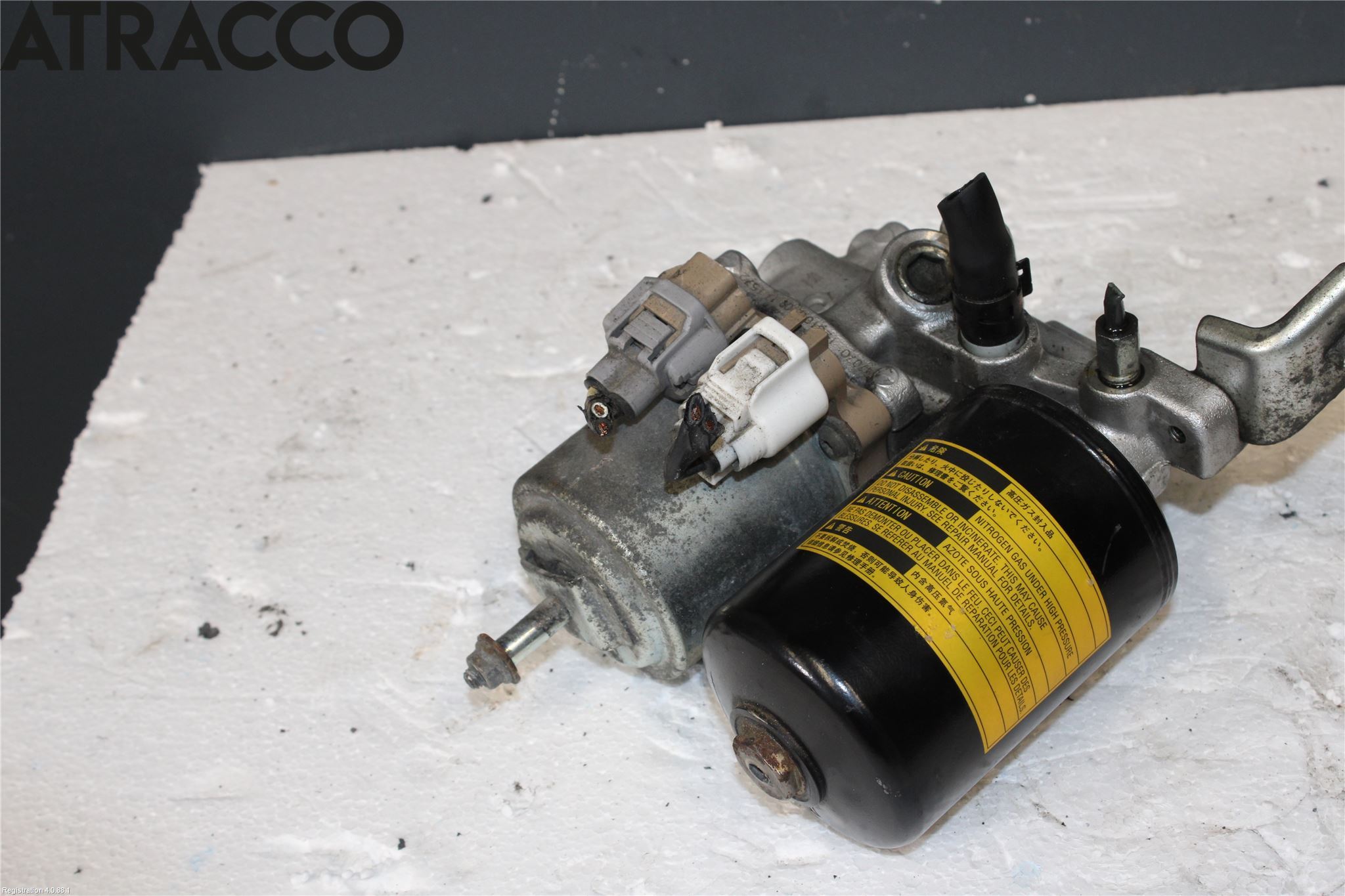 Toyota YARIS XP130 12-14 Bryter Parkeringsbrems