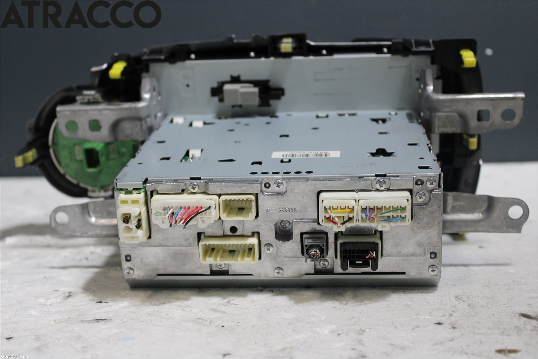 Toyota YARIS XP130 12-14 Stereo Radio