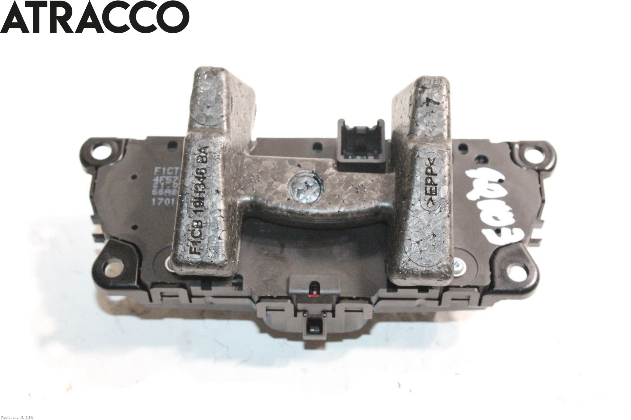 Ford KUGA 17-19 Stereo Radio Med Cd