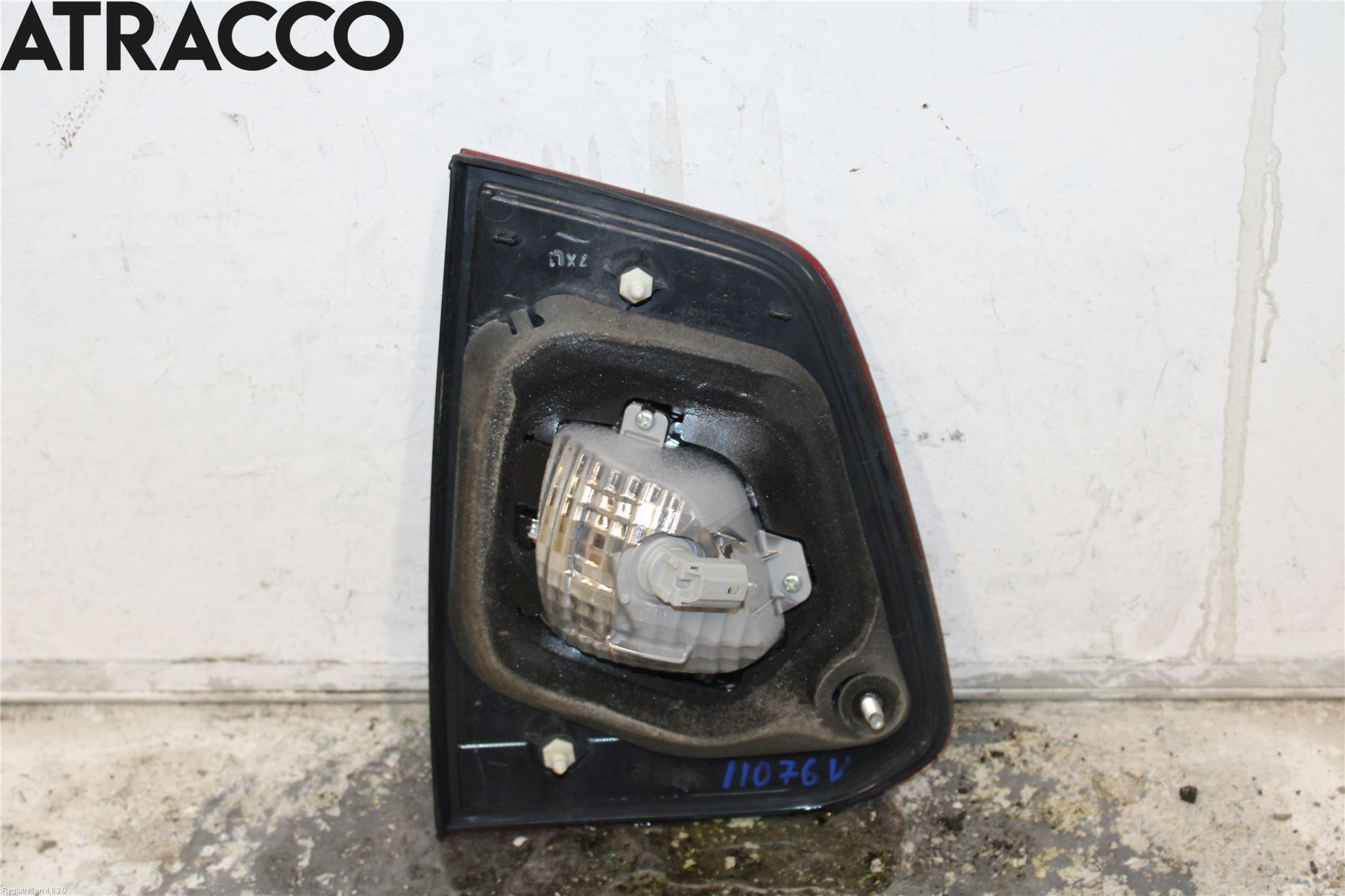 Suzuki SX4 S-CROSS 14-21 Baklykt Venstre  På Luke(Indre