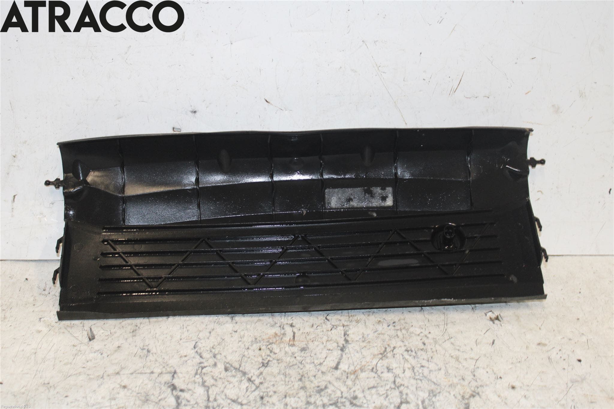 BMW 5 E60/61 Sed/Tou 02-10 Luftstyring Front