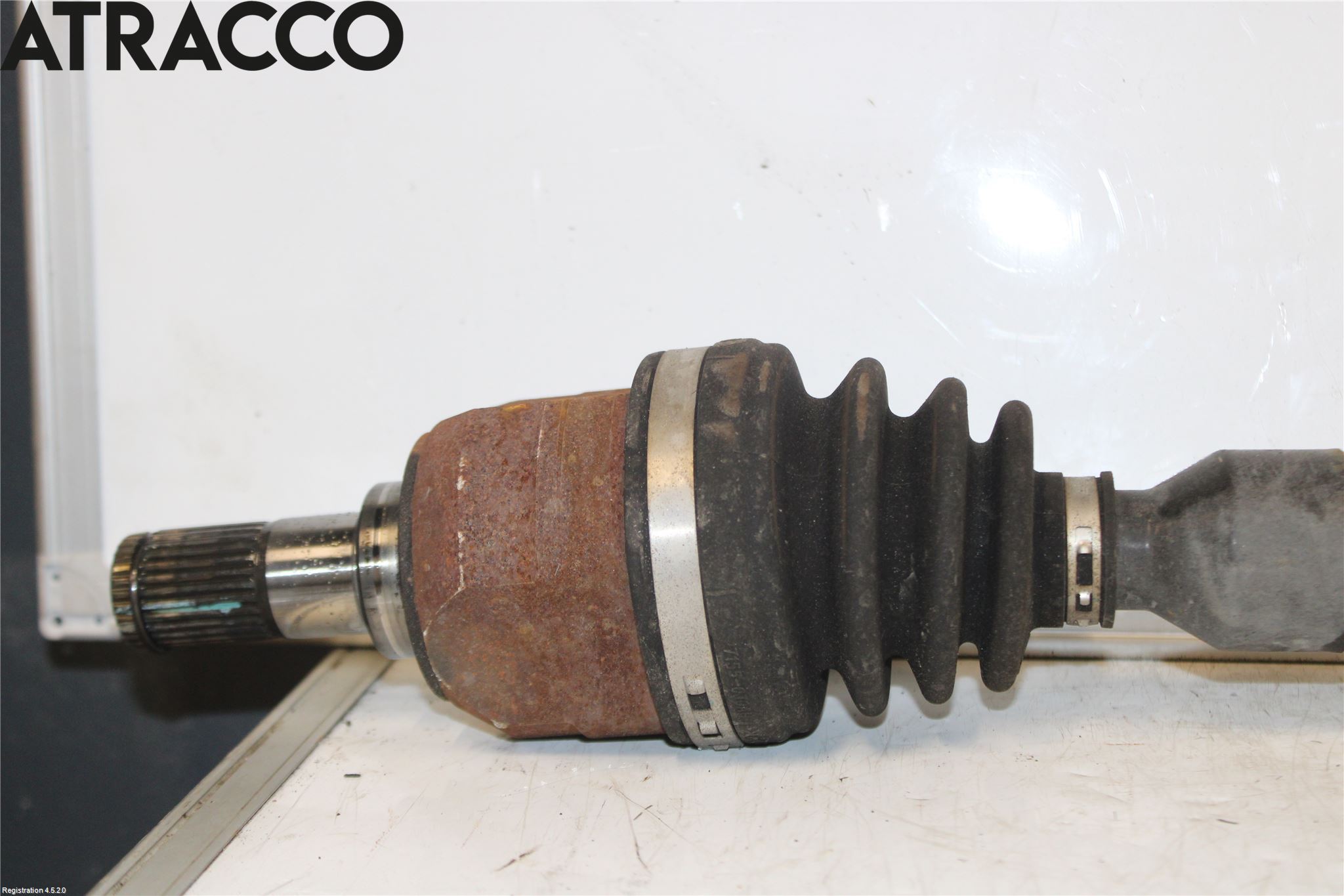 Hyundai i30 GD 13-17 Drivaksel Foran Kompl Høyre