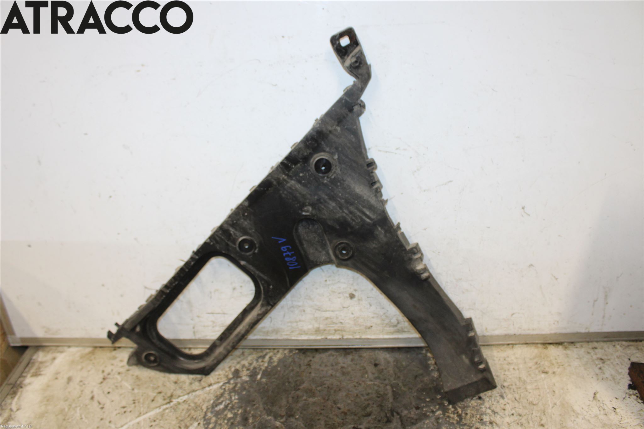 Audi Q7/SQ7 Støtfangerfeste Bak Venstre