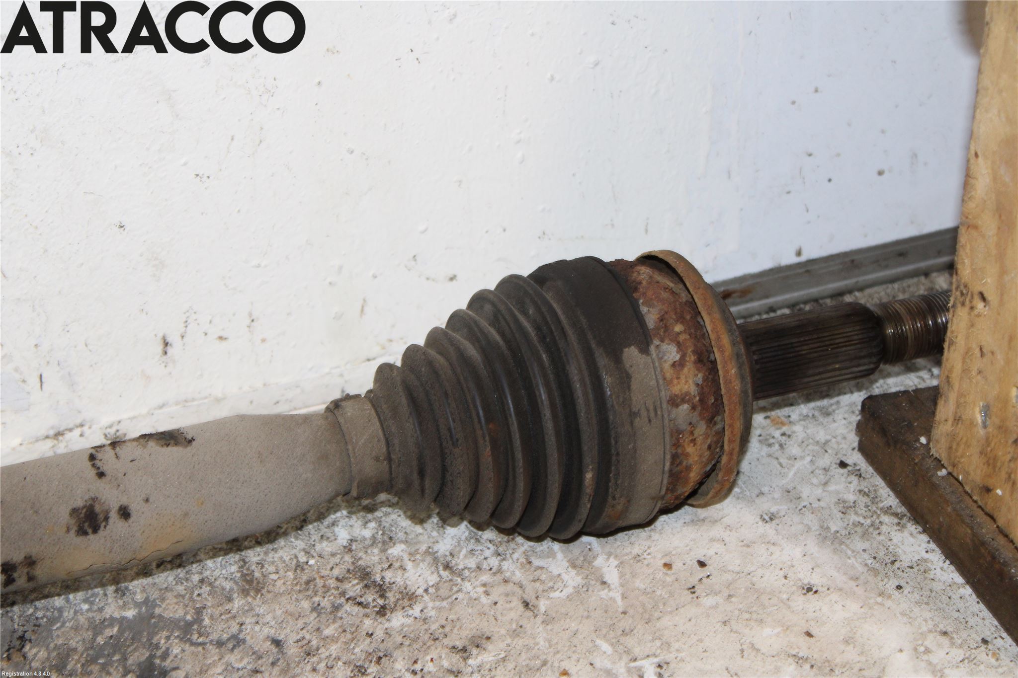 Toyota AURIS 10-12 Drivaksel Foran Kompl Høyre