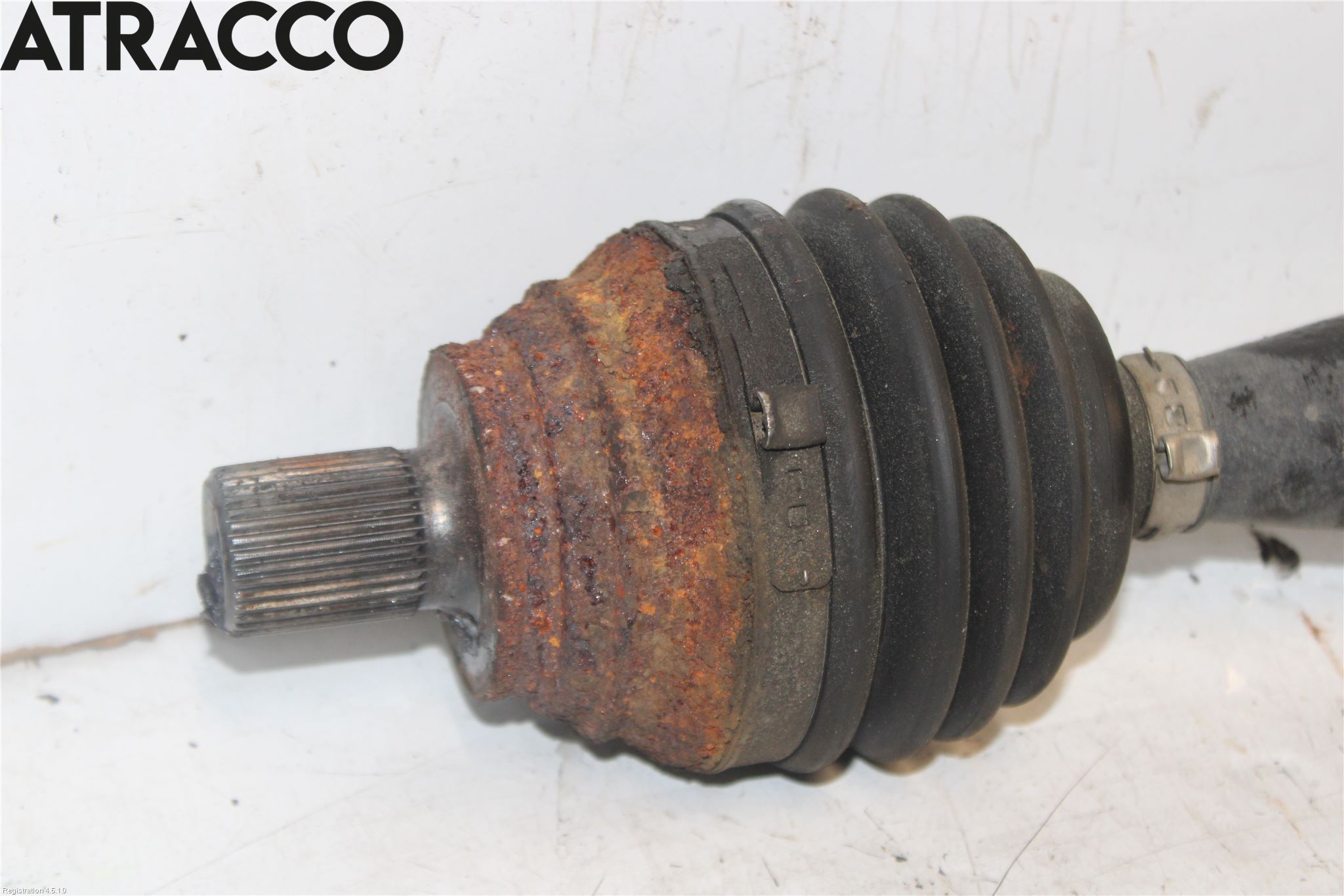 Volkswagen VW GOLF PLUS/CROSS GOLF 04-14 Drivaksel Foran Kompl Høyre