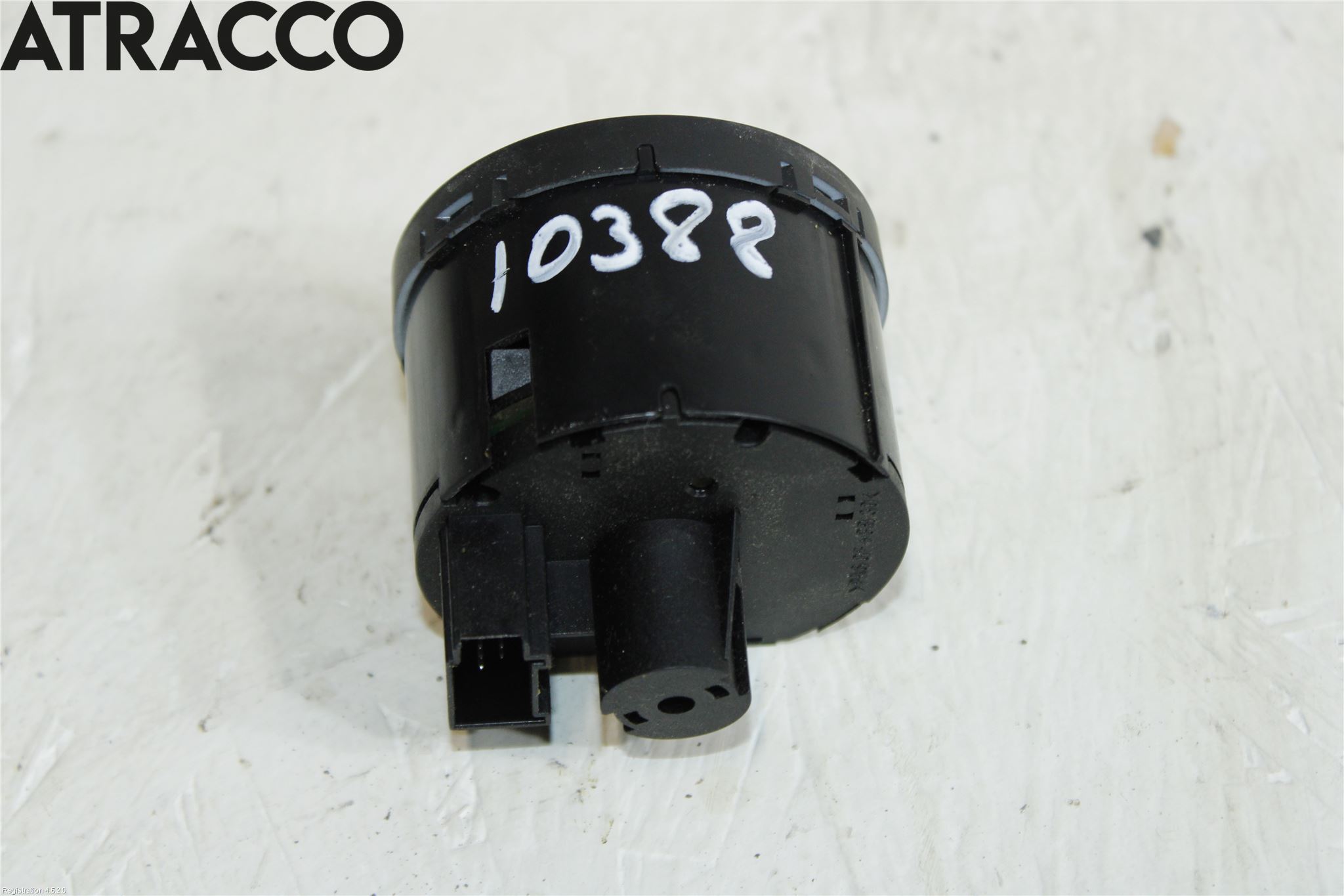 Volkswagen VW CADDY      04-10 Bryter Hovedlys