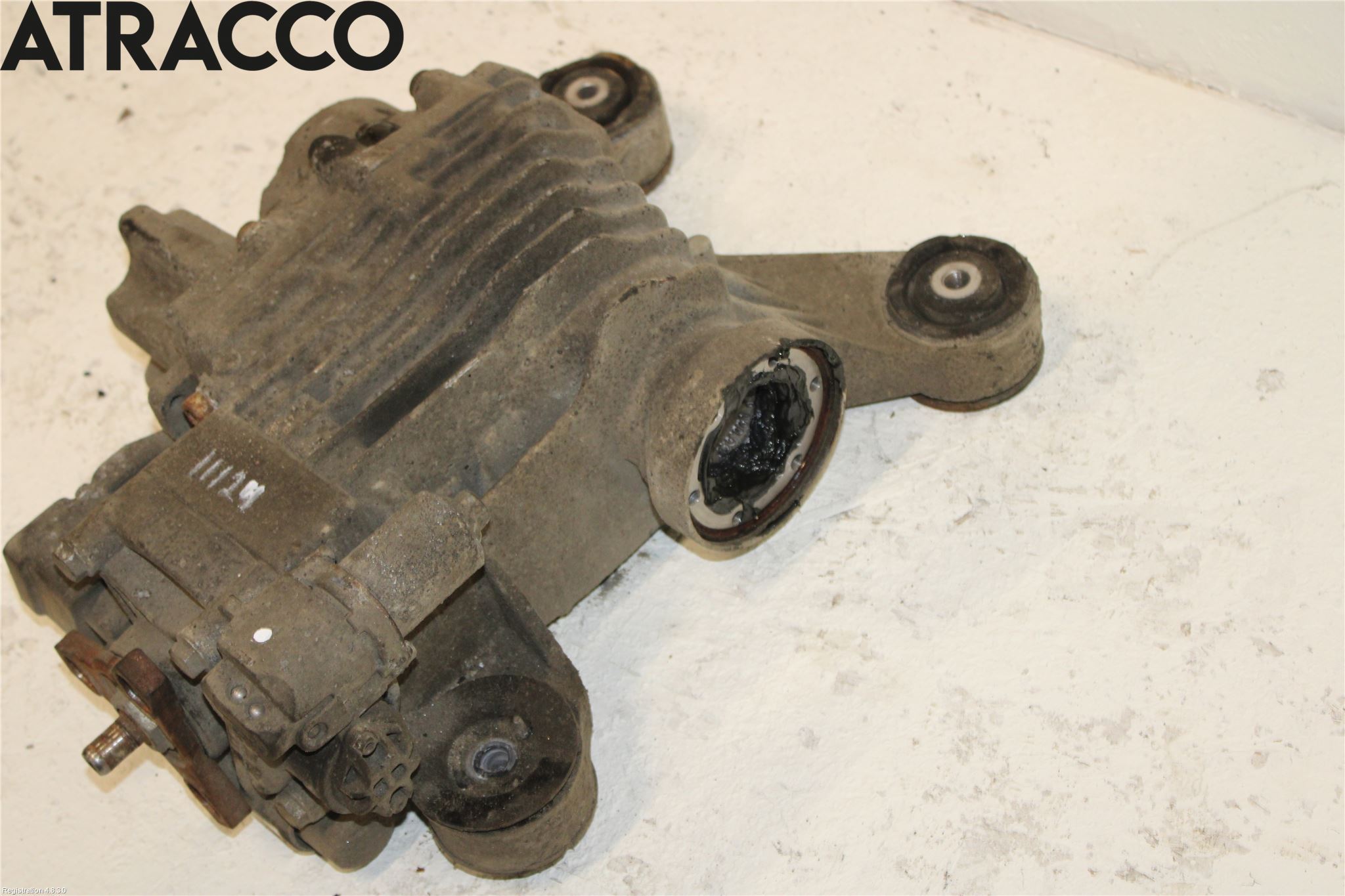 Volkswagen VW GOLF V 04-09 Bakaksel Kardang Bak -Diff