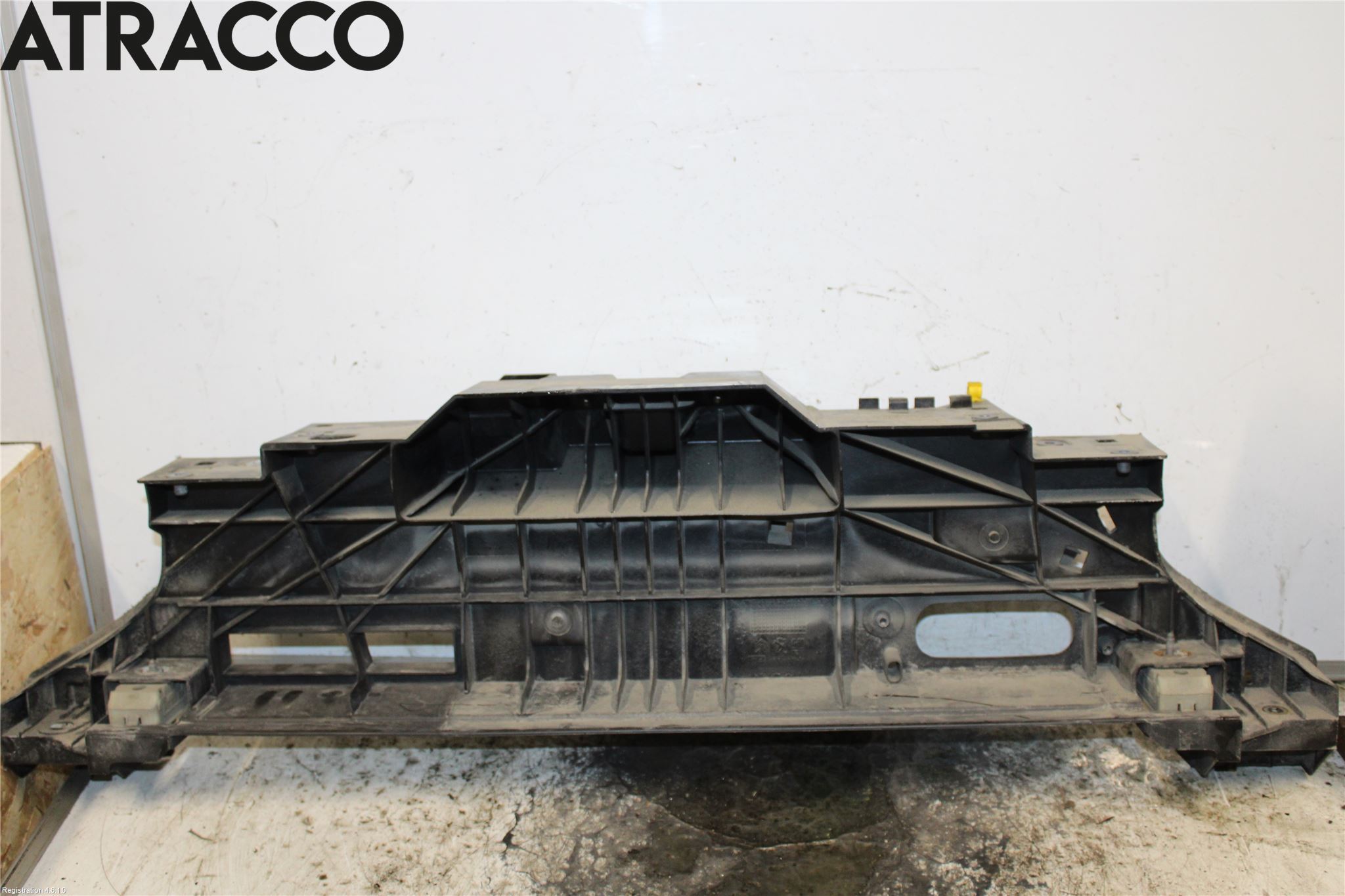 Peugeot PARTNER/E-PARTNER 19- Panserlåsplate-Bjelke