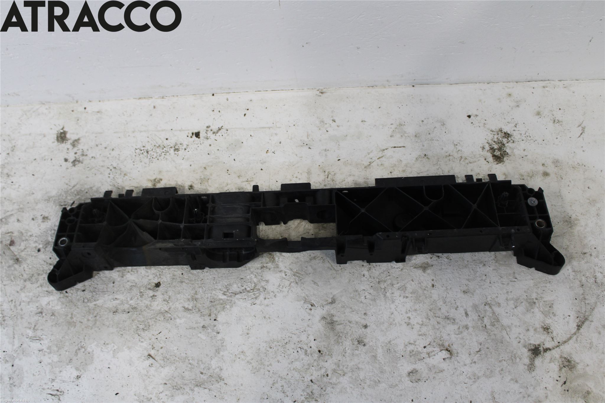 Renault ÖVRIGT/DIREKTIMP. Frontplate Øvre