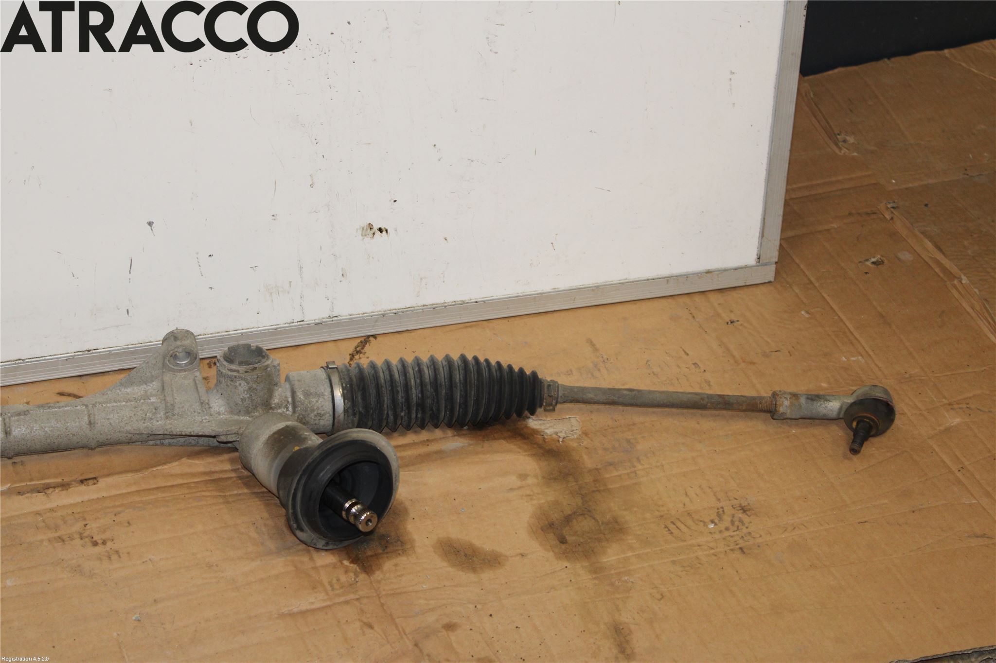 Mitsubishi OUTLANDER 13-21 Servo Snekke - Tannstang