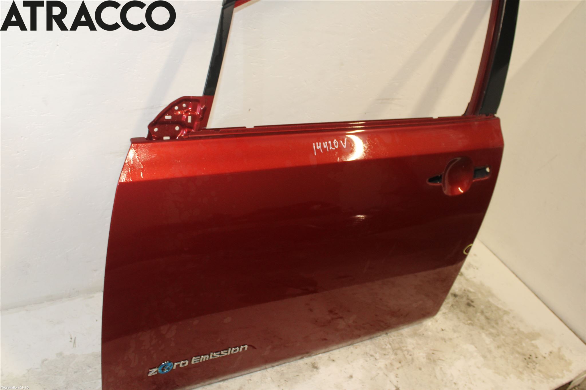 Nissan LEAF 11-17 Dør 4D Foran Venstre