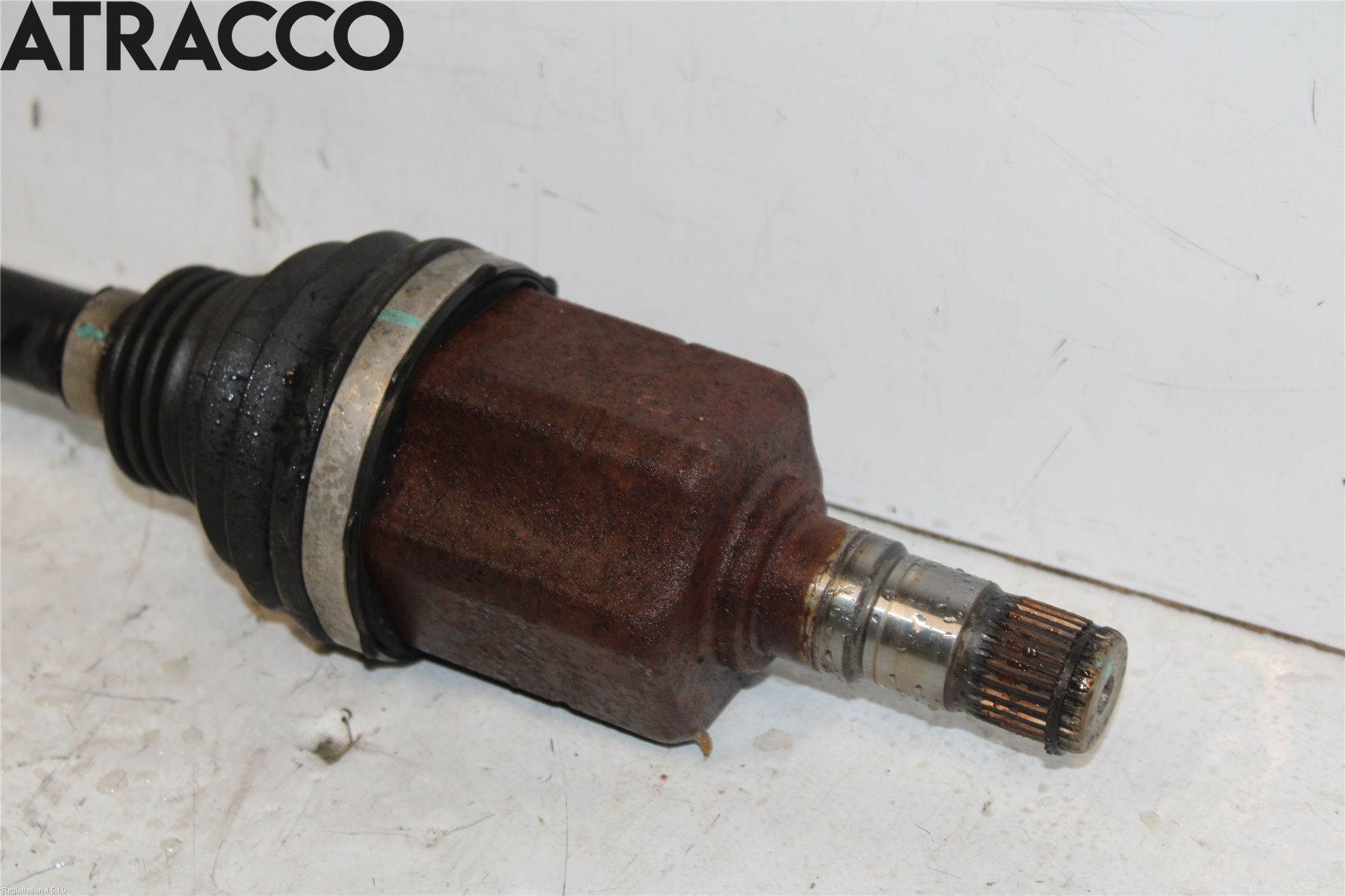 Volvo V60 11-13 Drivaksel Foran Kompl Venstre