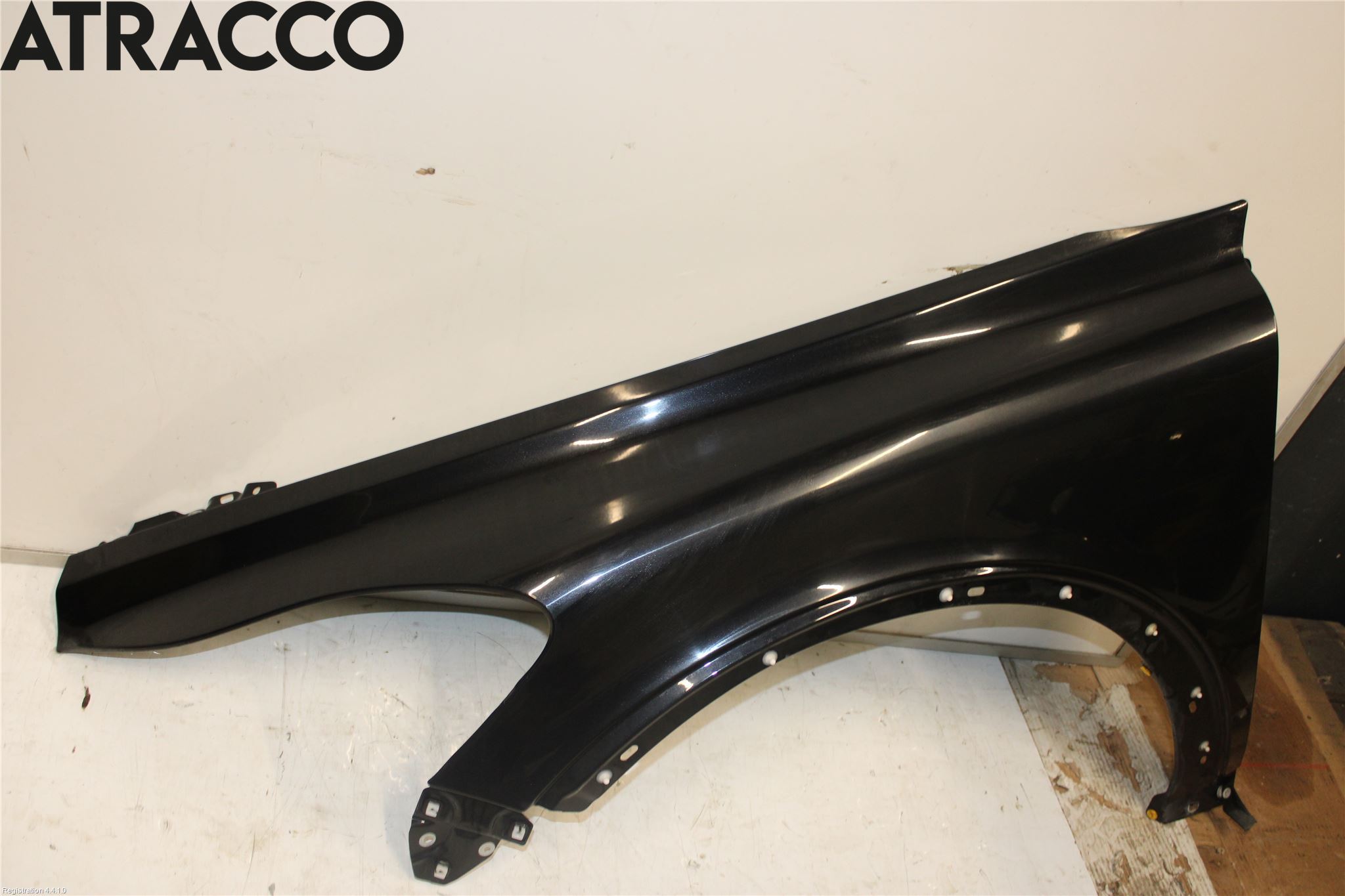 Volvo C30 10-13 Skjerm Foran Venstre