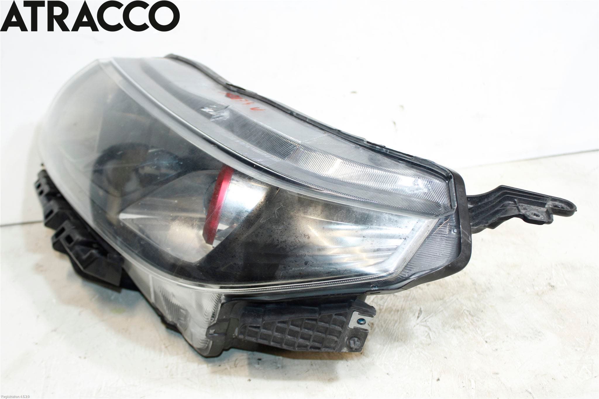 Suzuki VITARA 15- Frontlykt Venstre