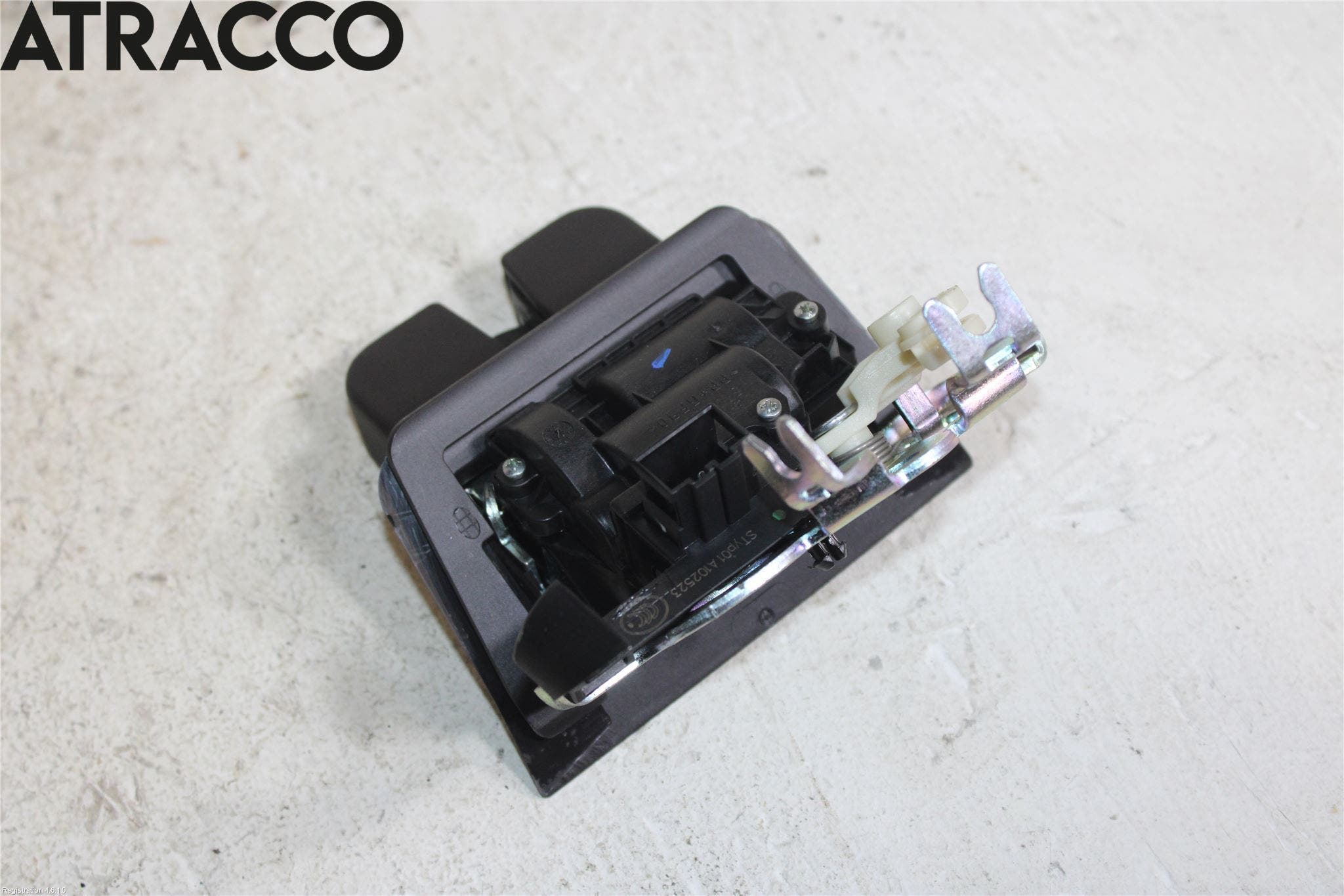 Audi A3/S3 8V 13-20 Bakluke-Lokk Låsekasse