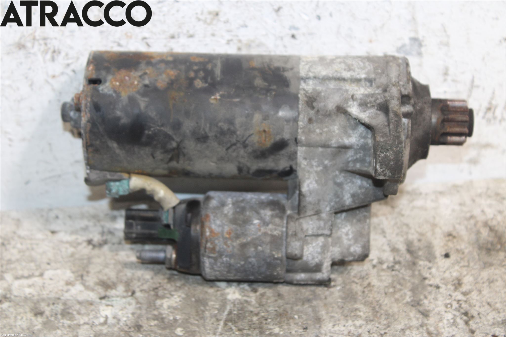 Volkswagen VW CADDY      04-10 Startmotor Diesel