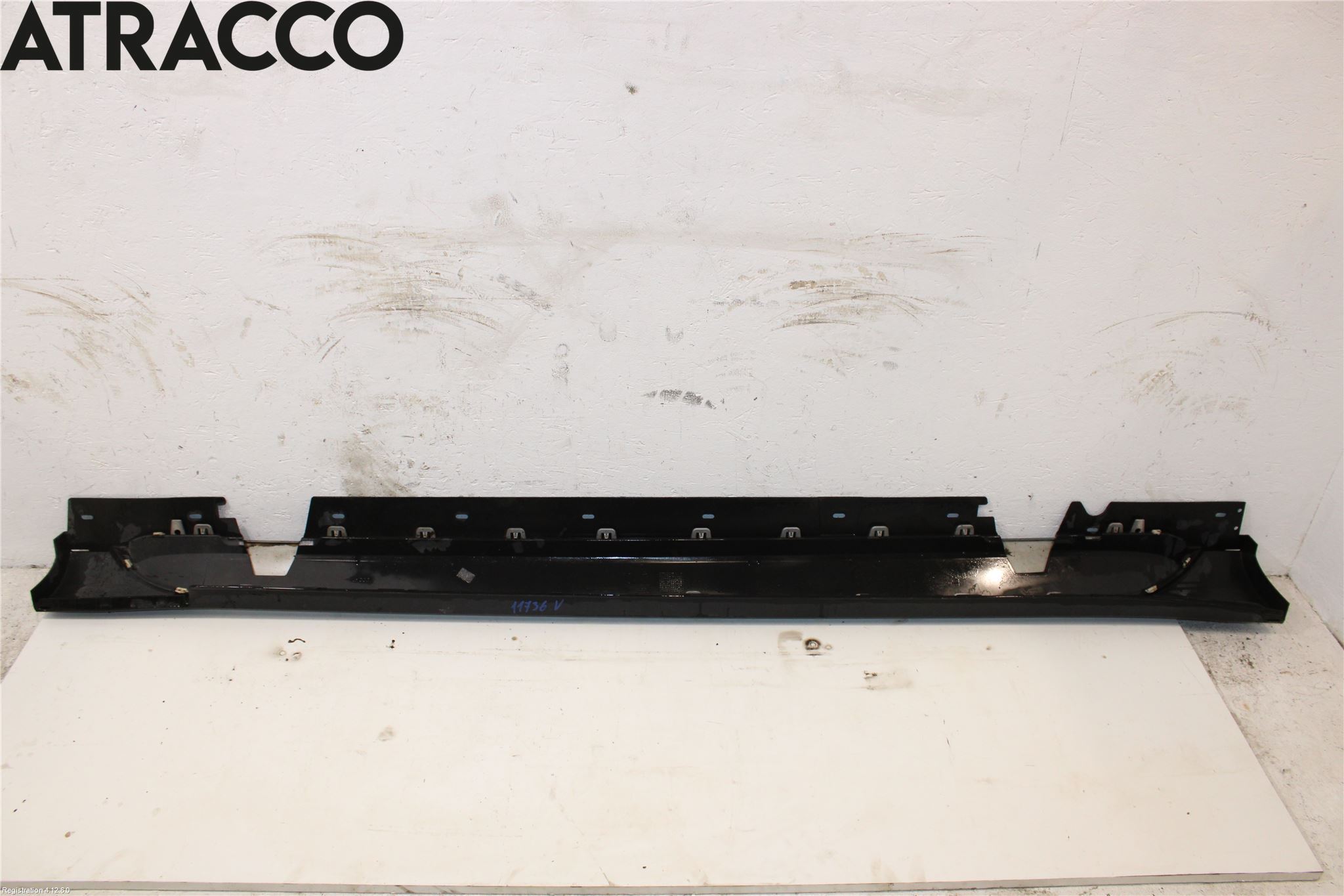 BMW X1 E84 10-15 Kanalskjørt Venstre