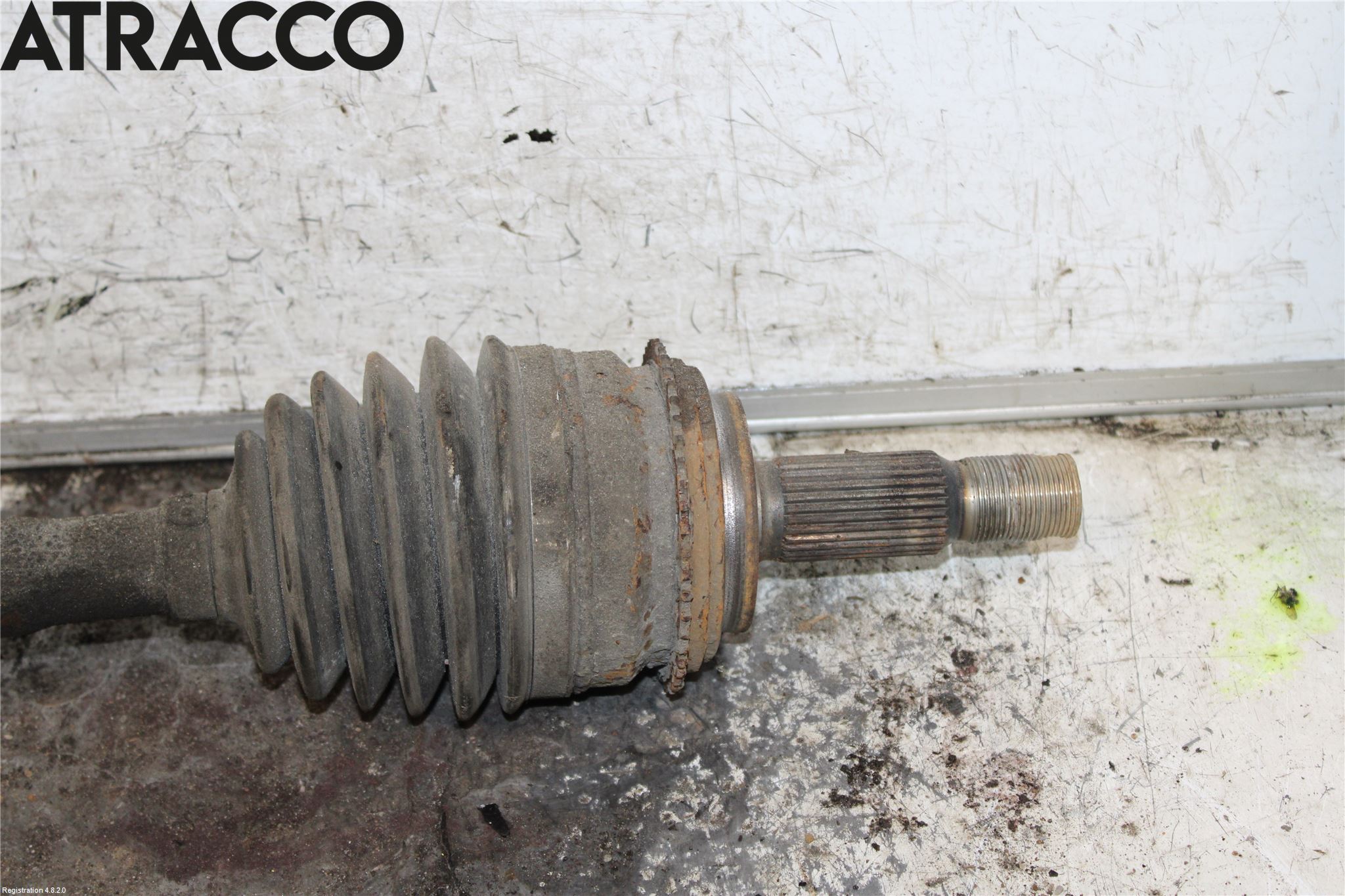 Mitsubishi PAJERO 06-15 Drivaksel Foran Kompl Høyre