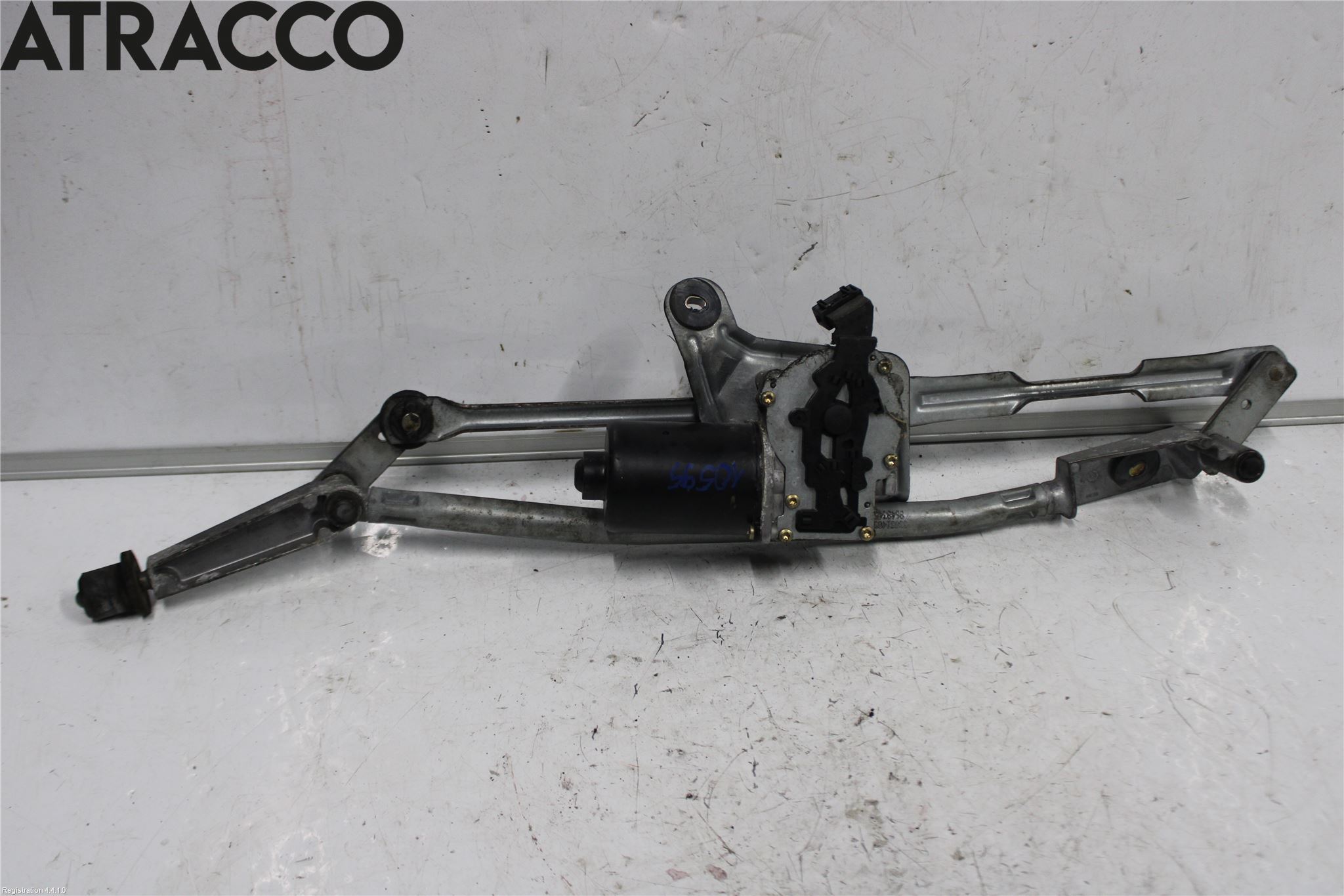 Volvo XC70 01-04 Viskermotor Frontrute