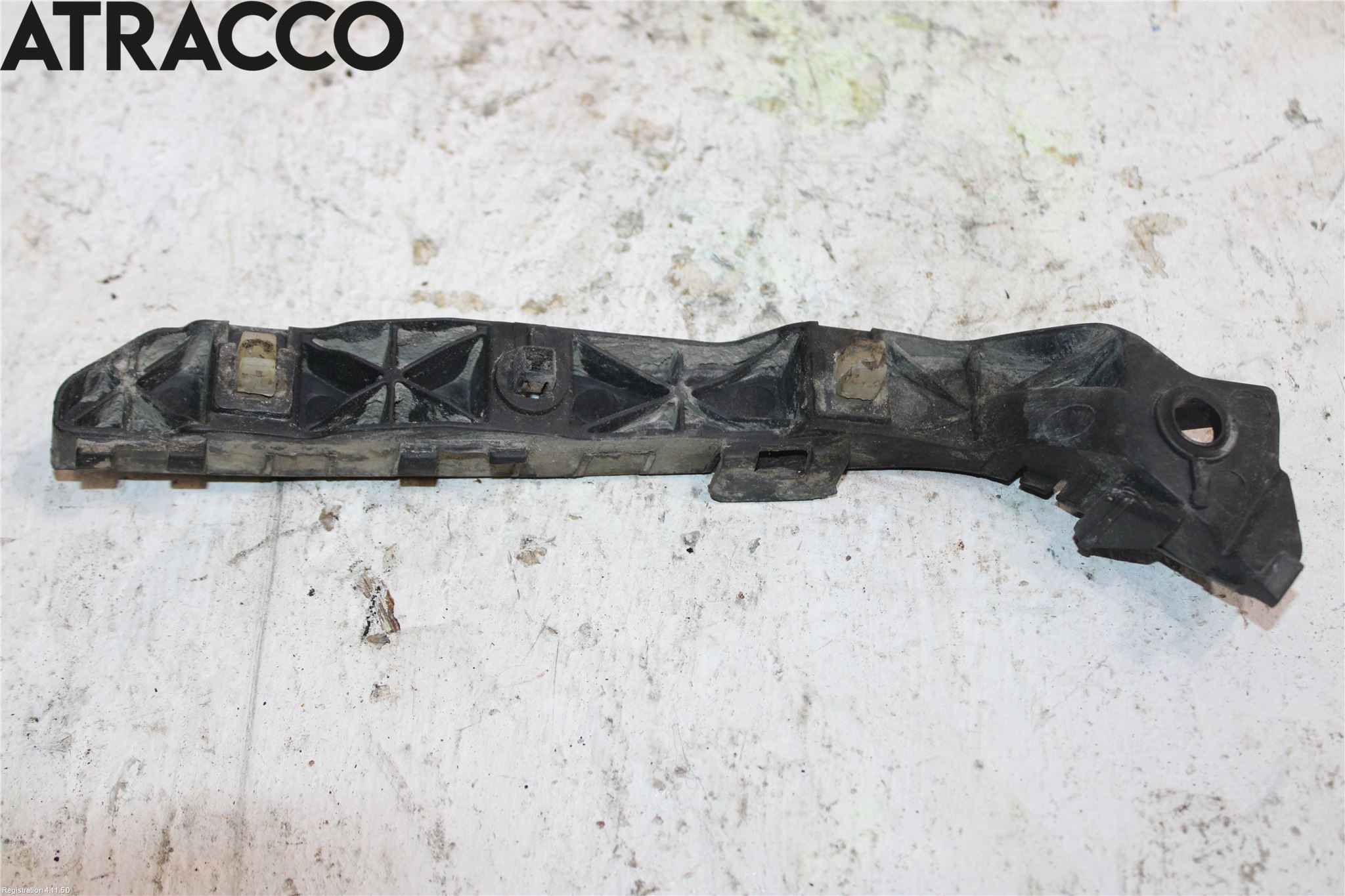 Hyundai i40 08-15 Støtfanger Foran Feste