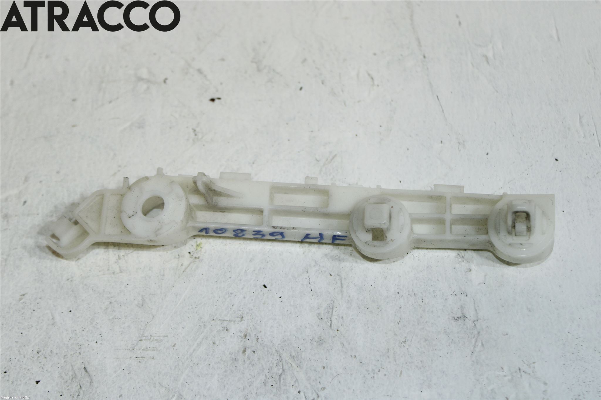 Mitsubishi OUTLANDER 13-21 Støtfanger Foran Feste