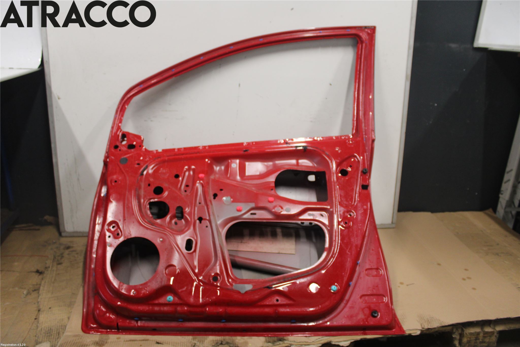 Toyota YARIS XP90 06-11 Dør 4D Foran Høyre