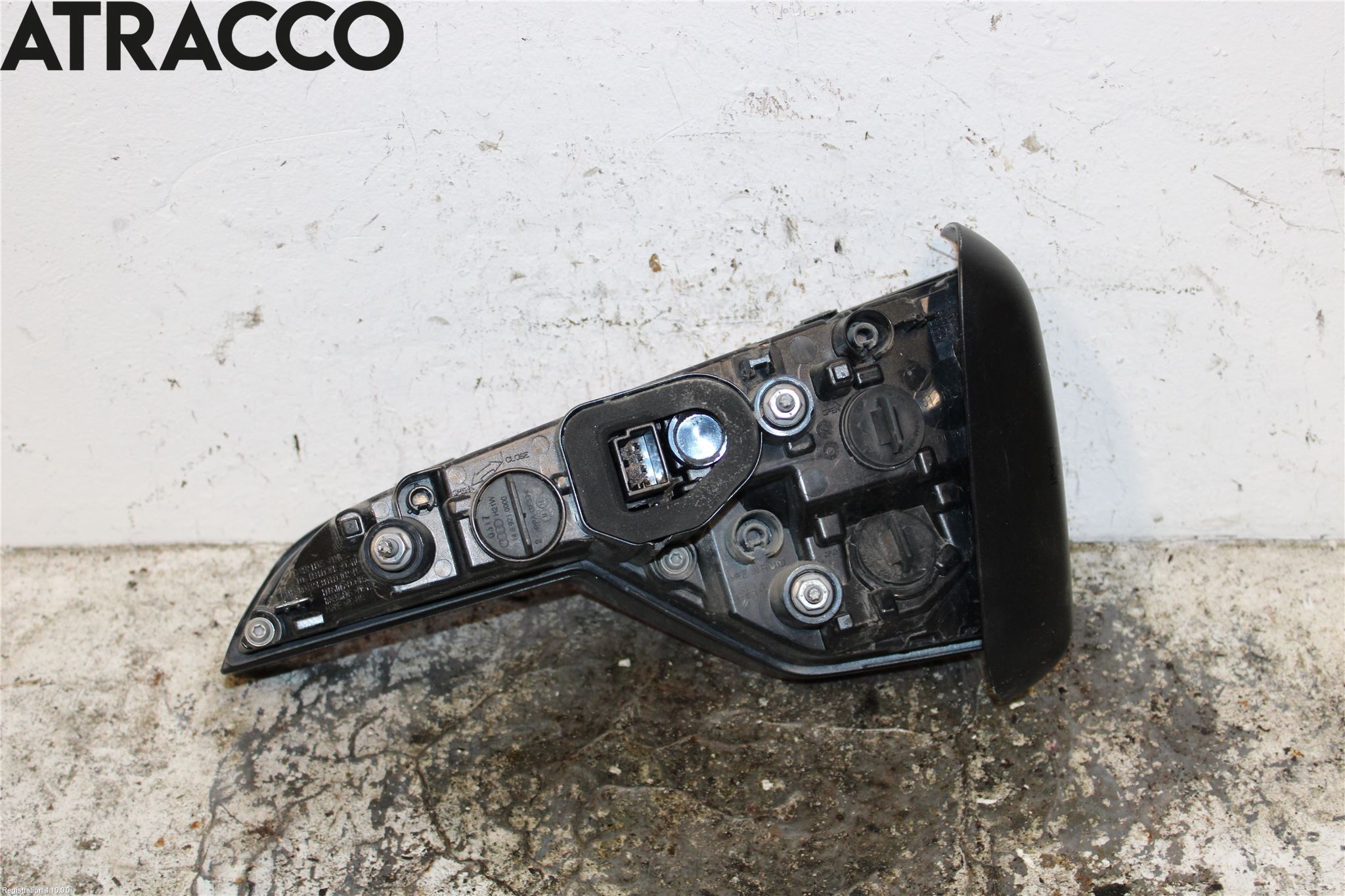 Audi A4 12-15 Baklykt Venstre  På Luke(Indre