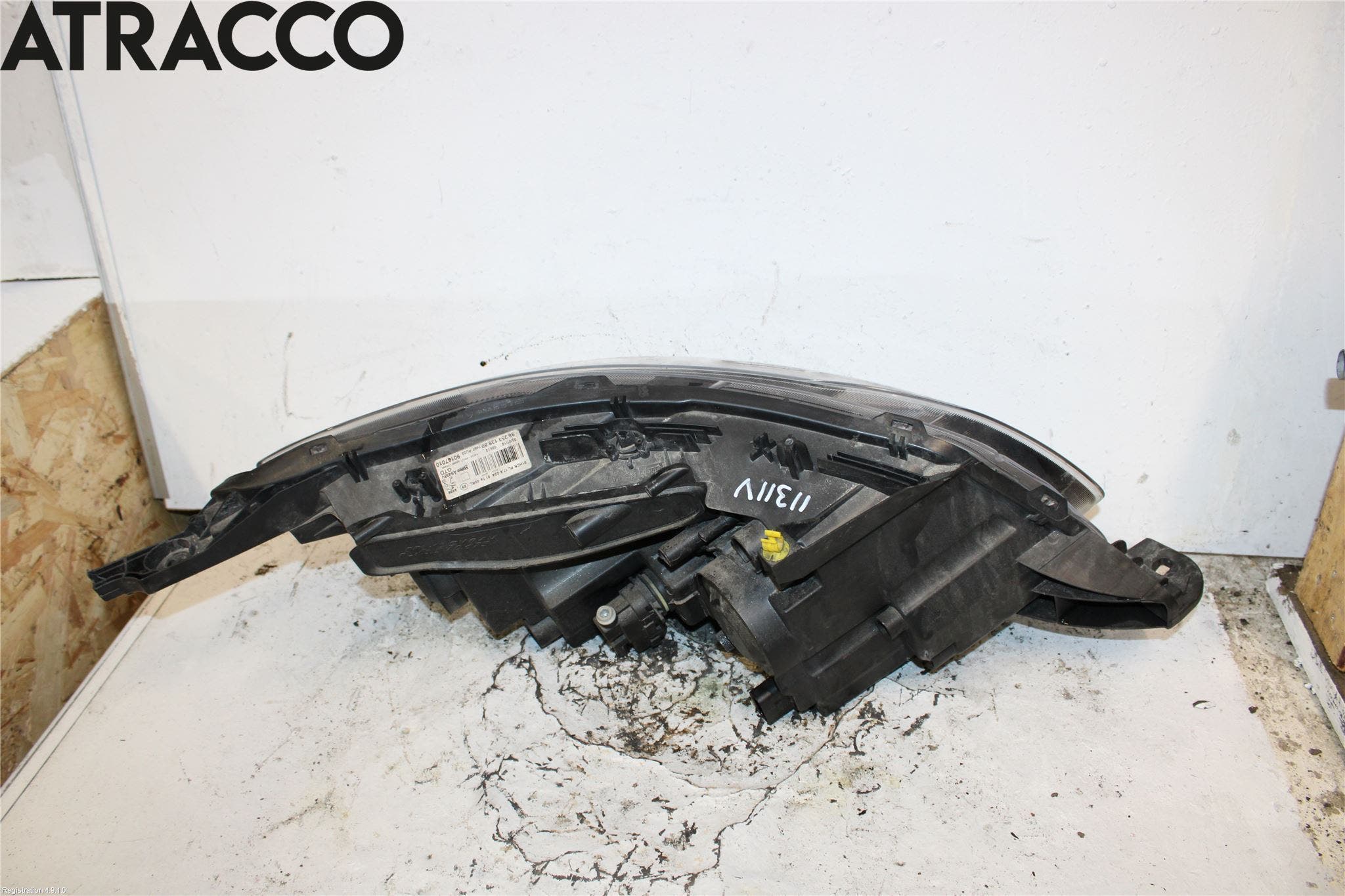 Peugeot 2008 13-20 Frontlykt Venstre