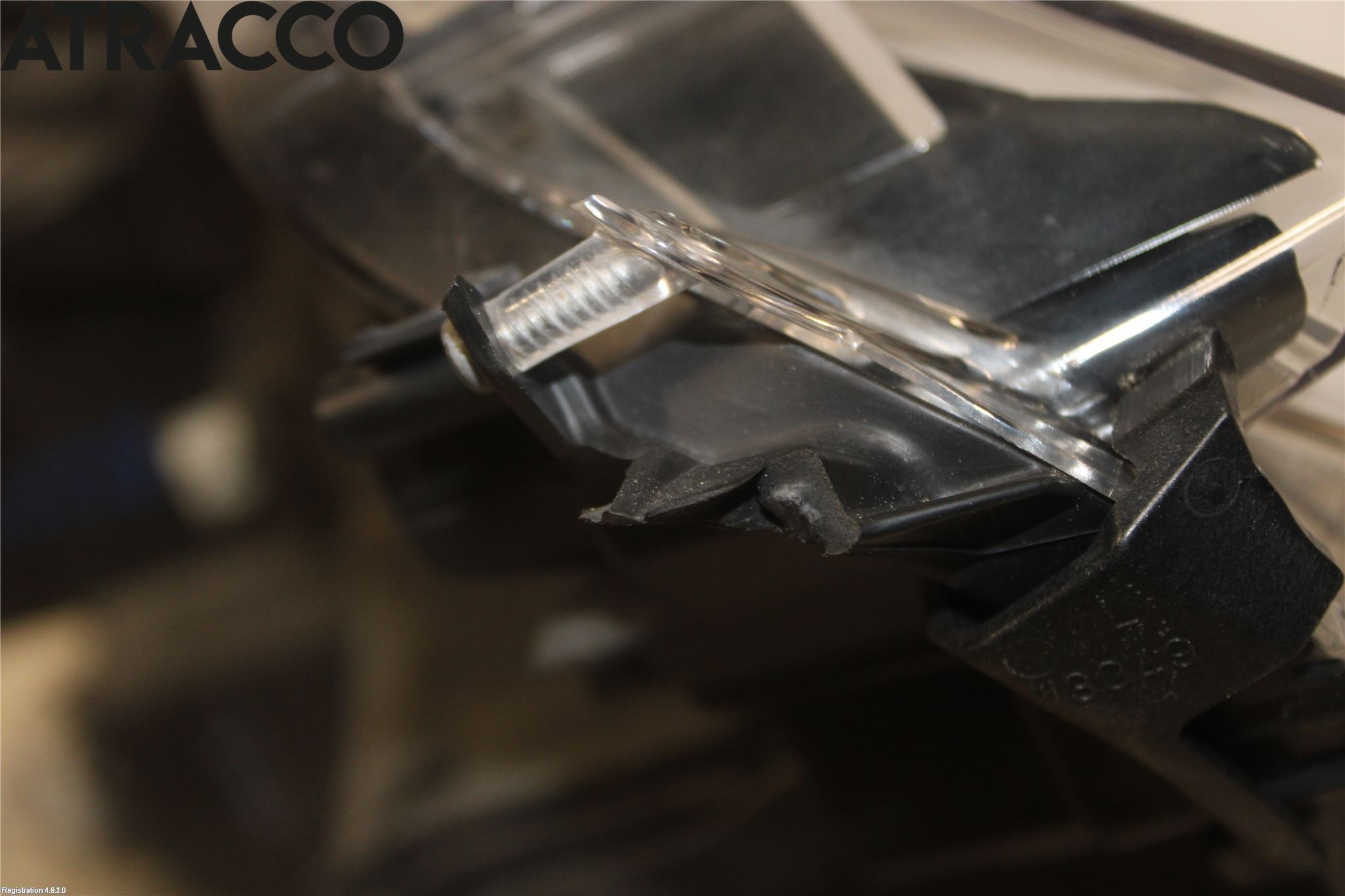 Toyota RAV4 13-18 Frontlykt Venstre