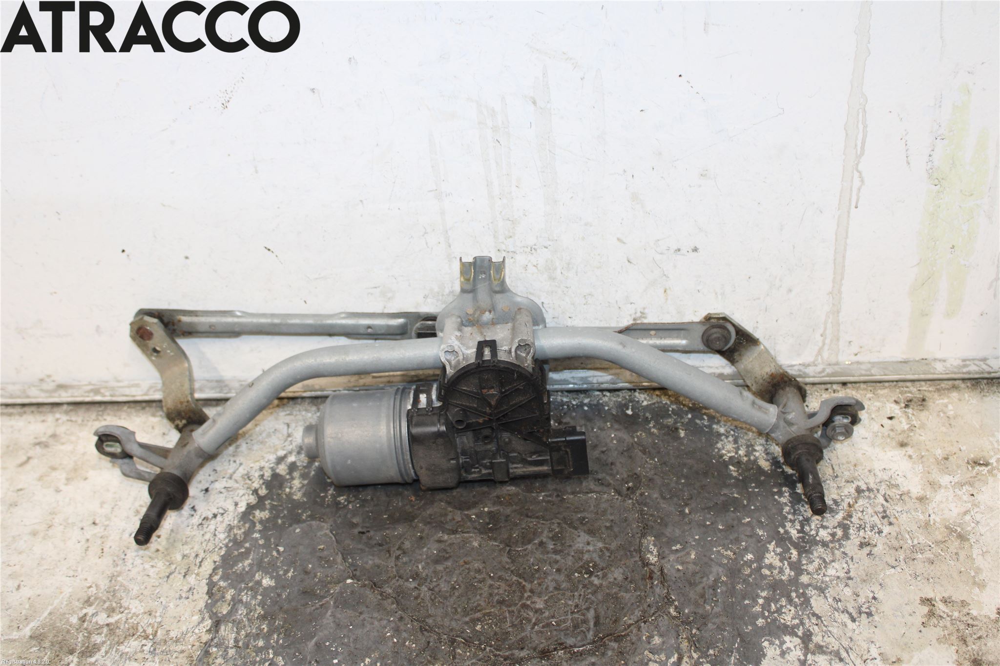 Peugeot 2008 13-20 Viskermotor Frontrute