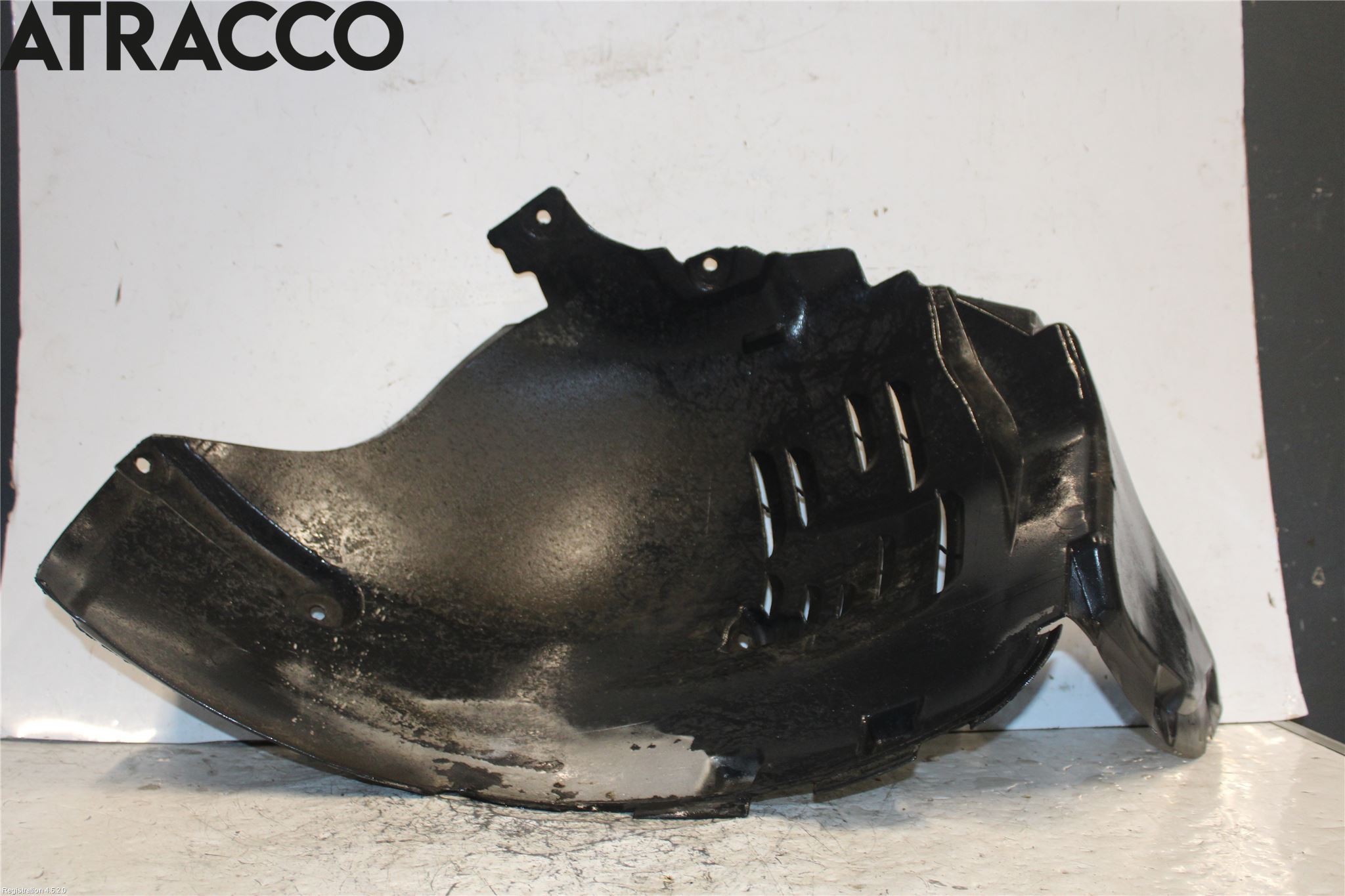 Mercedes-Benz MB CLS (C219) 03-11 Skjerm Indre