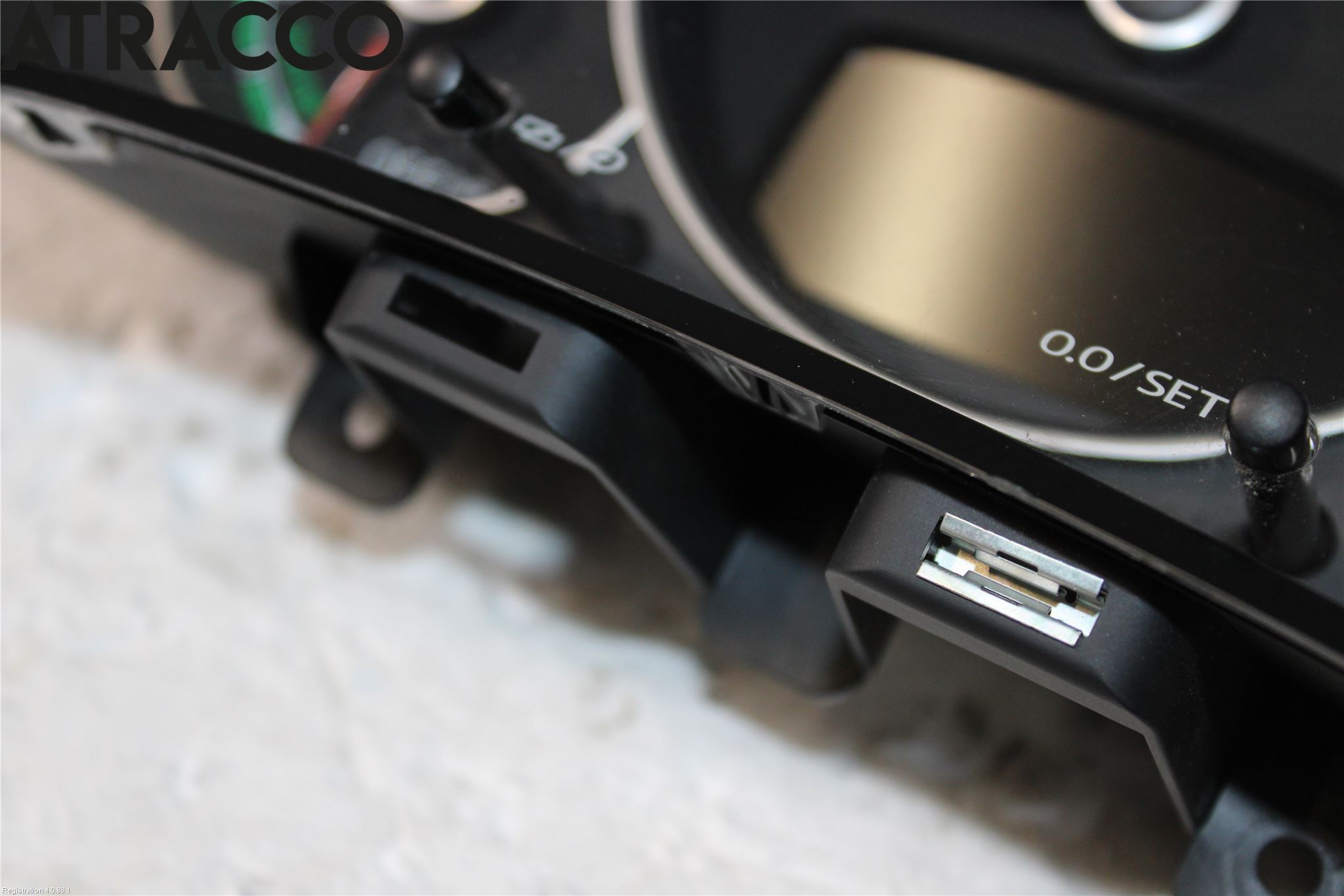 Volkswagen VW UP! / E-UP! Instr Speedometer