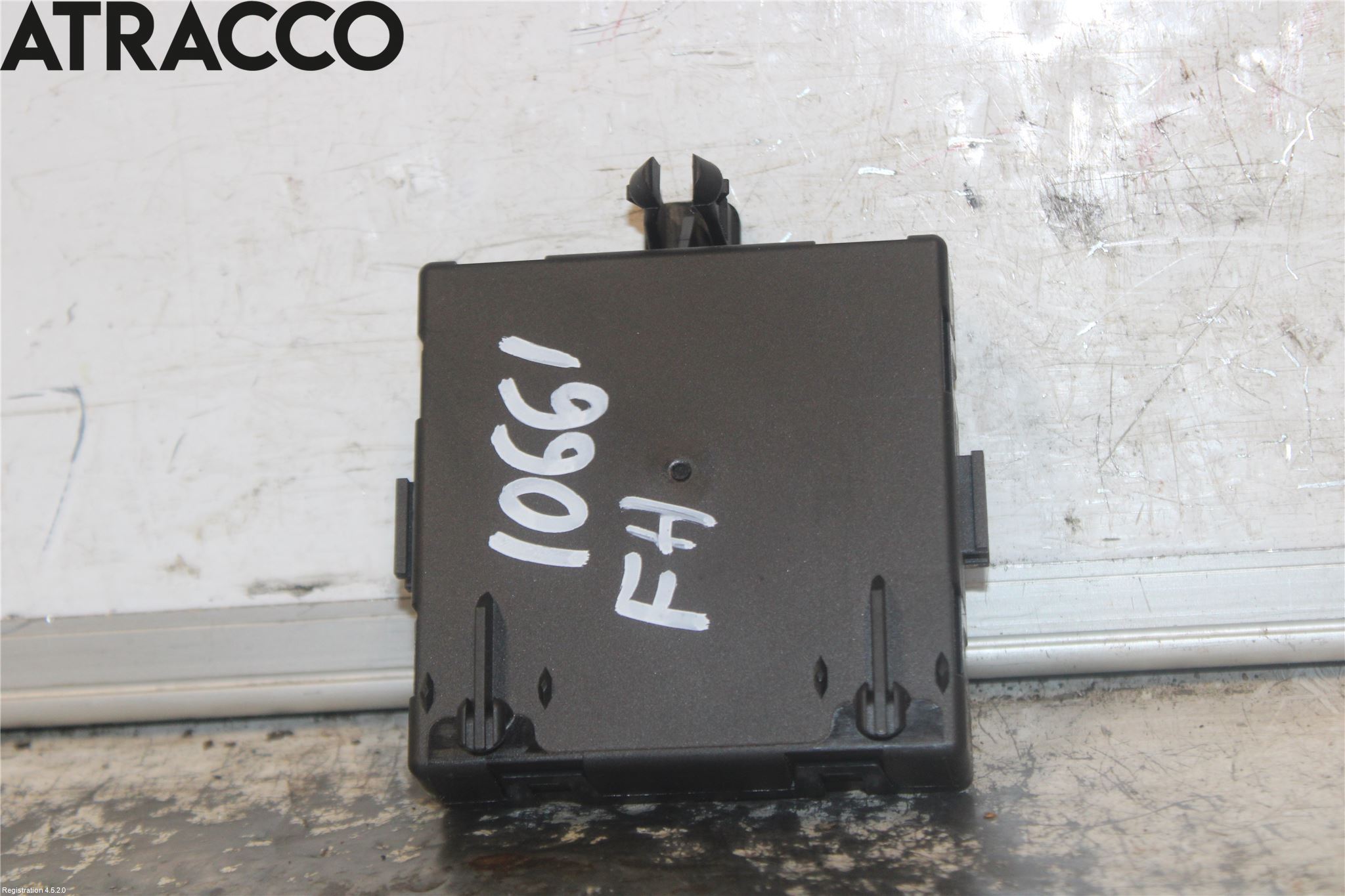 Mercedes-Benz MB E-KLASS (W212) 09-16 Styreenhet Dør