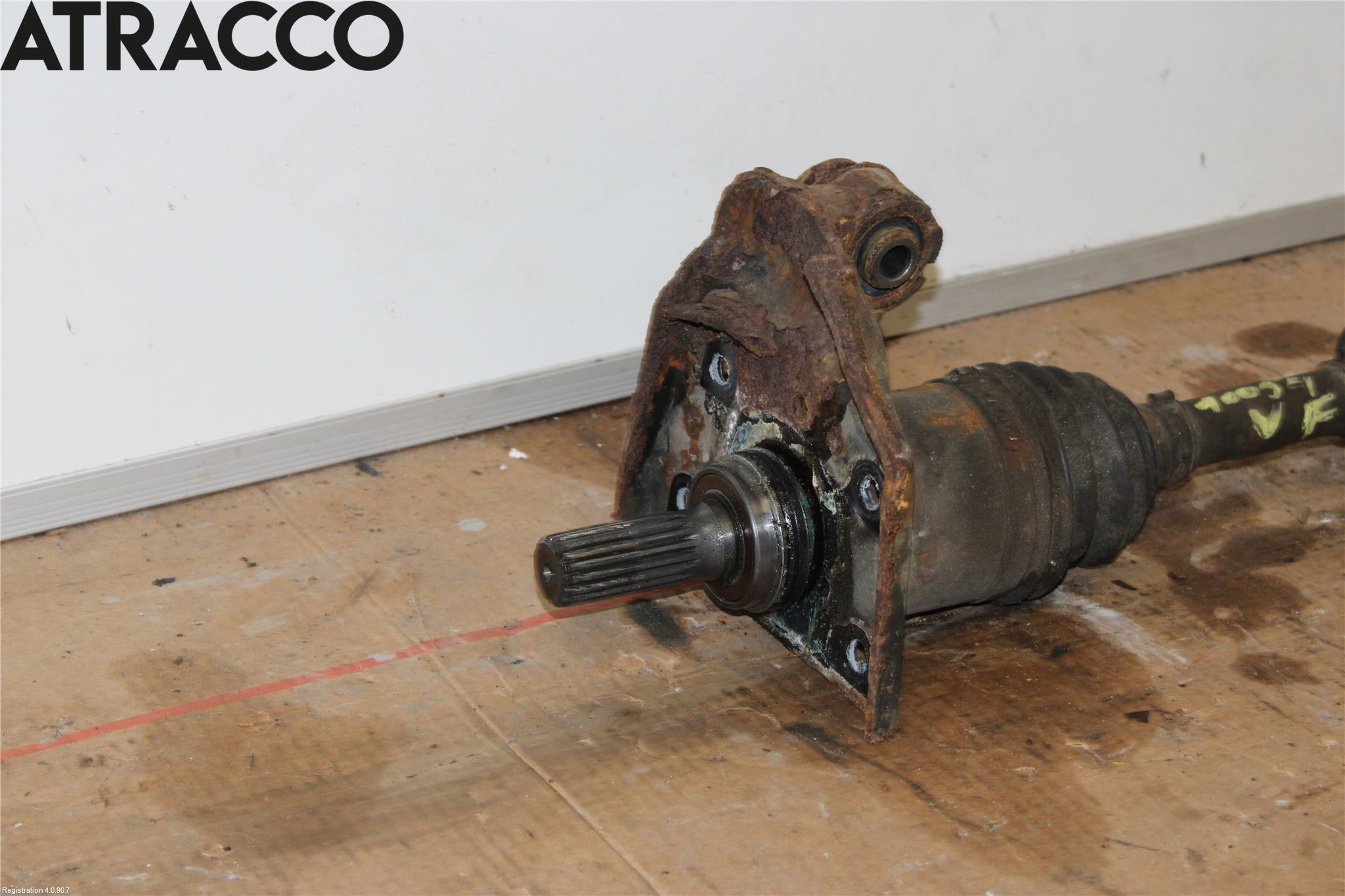 Isuzu D-MAX Drivaksel Foran Kompl Venstre