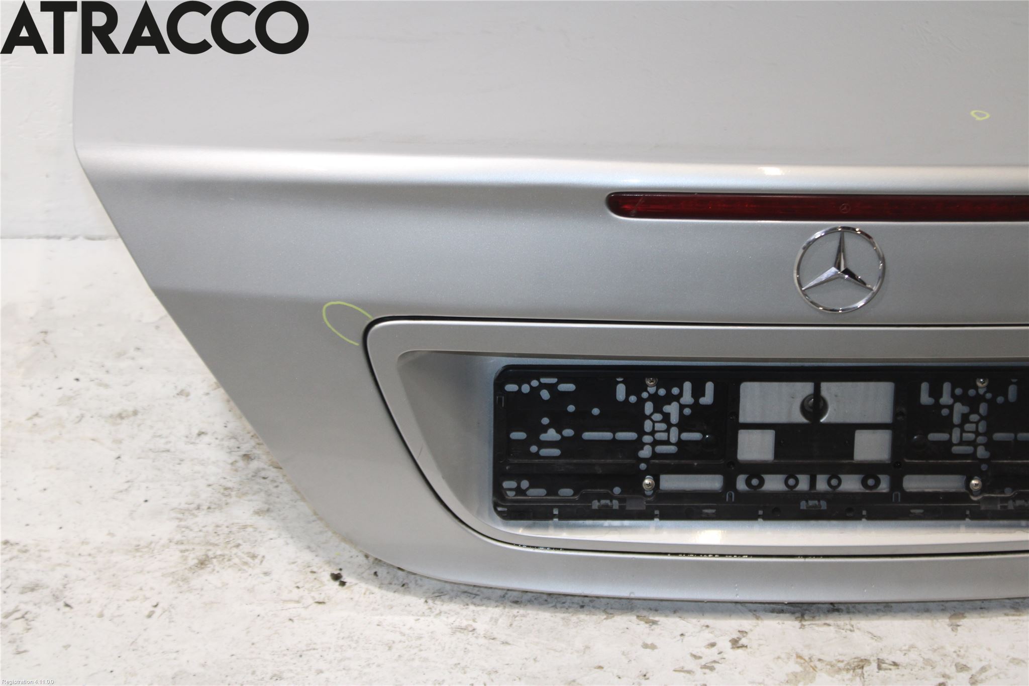 Mercedes-Benz MB C (203) 00-07 Bakluke Koffertlokk