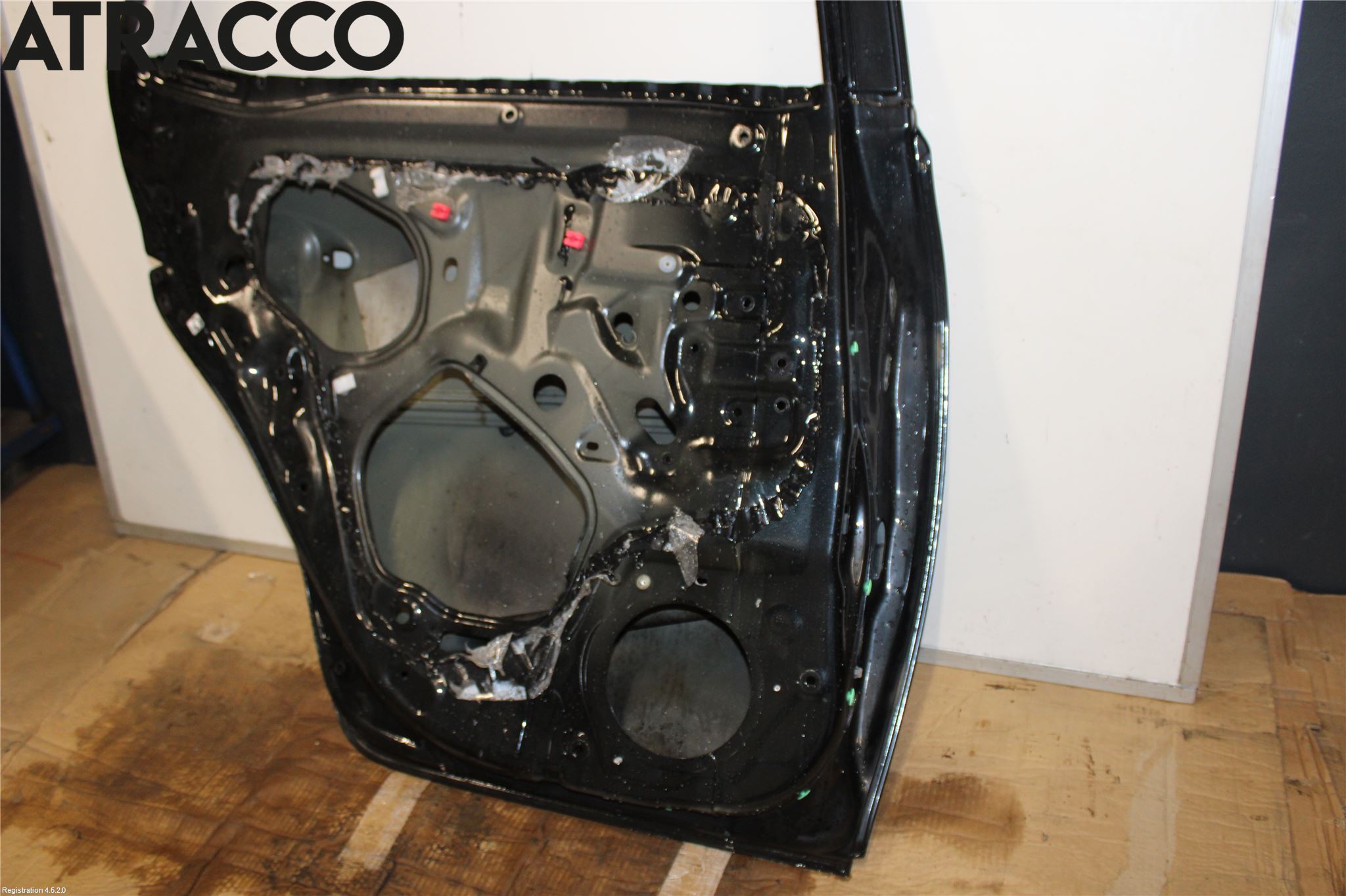 Toyota AURIS 10-12 Dør 4D Bak Venstre