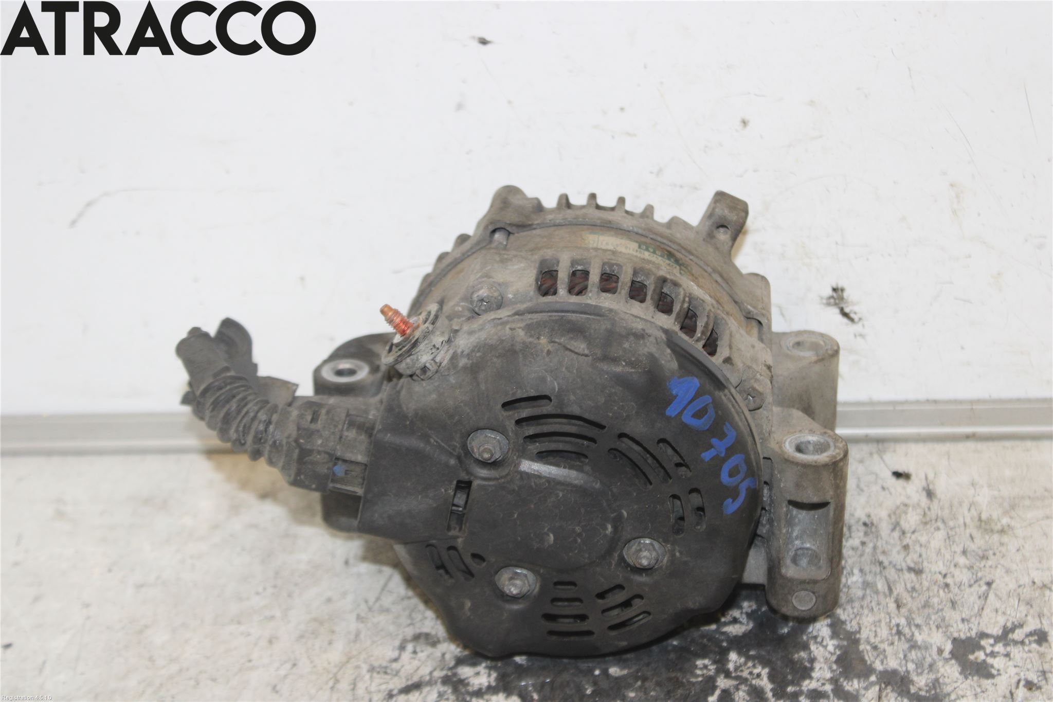 Toyota AVENSIS 09-15 Dynamo