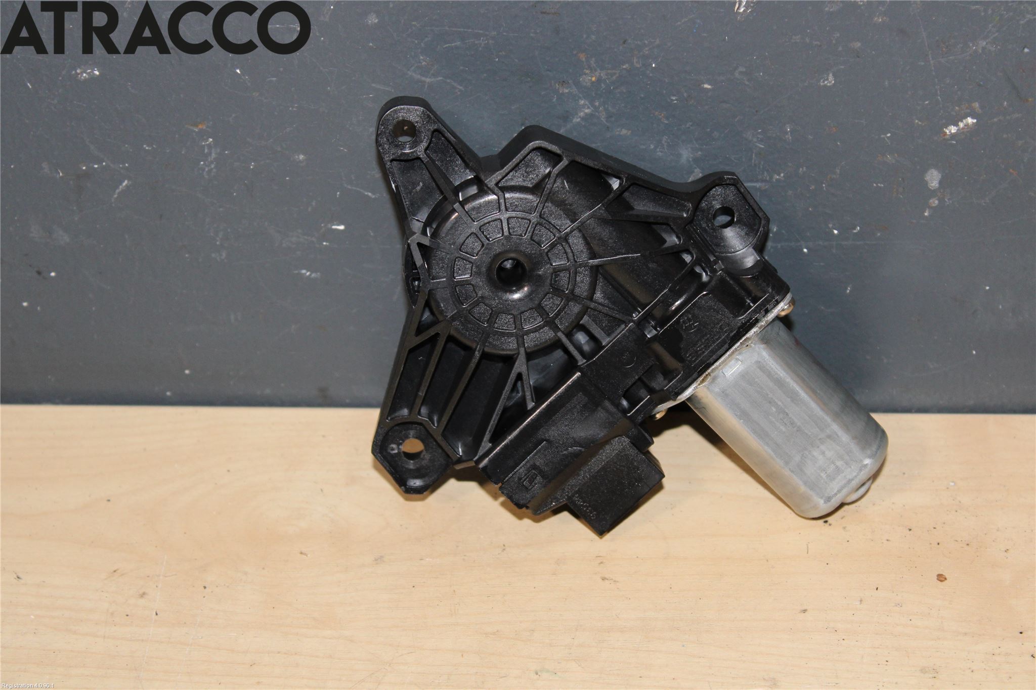 Mercedes-Benz MB C-KLASS (W205) 14-21 Vindusheismotor