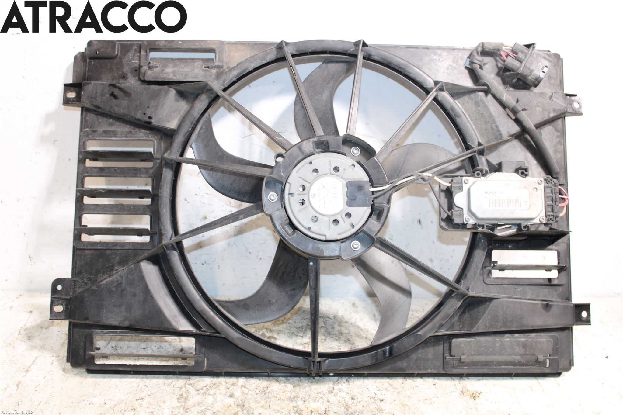 Volkswagen VW TOURAN 10-15 Kjølevifte Elektrisk