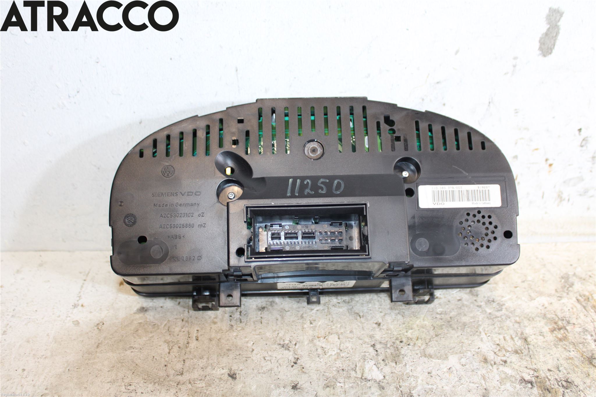 Volkswagen VW TOURAN 03-10 Instr Kombinert