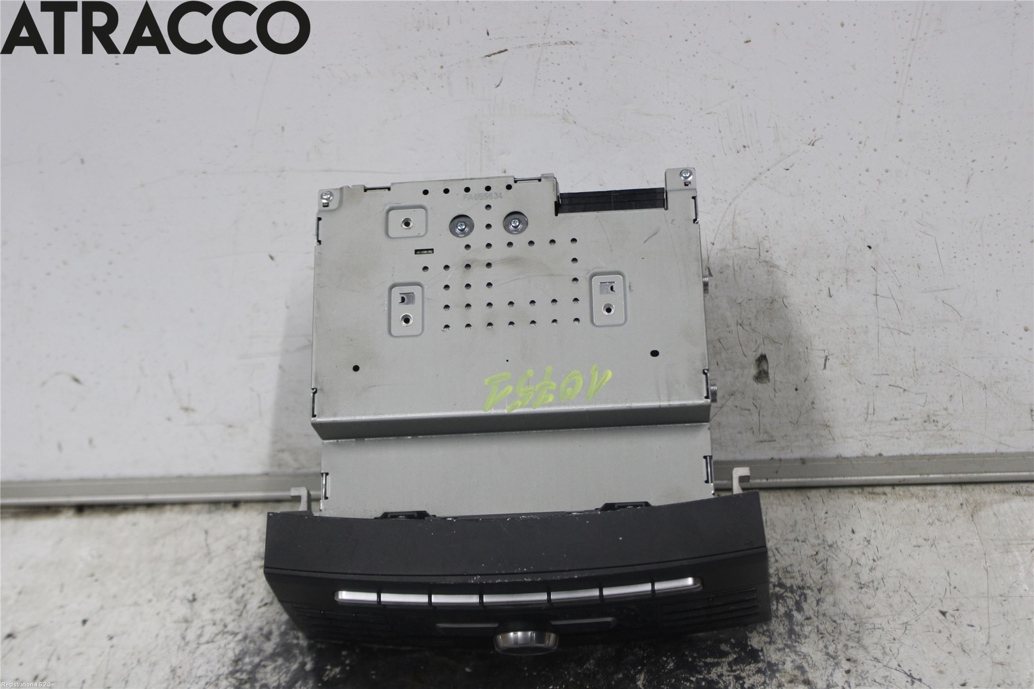 Mercedes-Benz MB E-KLASS (W212) 09-16 Stereo Radio Med Cd