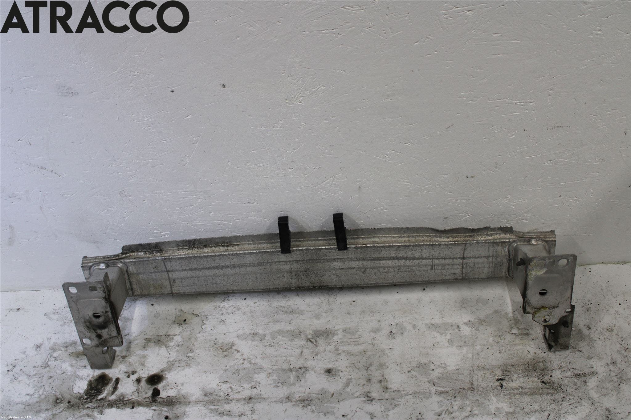 Audi A1/S1 11-18 Støtfanger Foran Bjelke