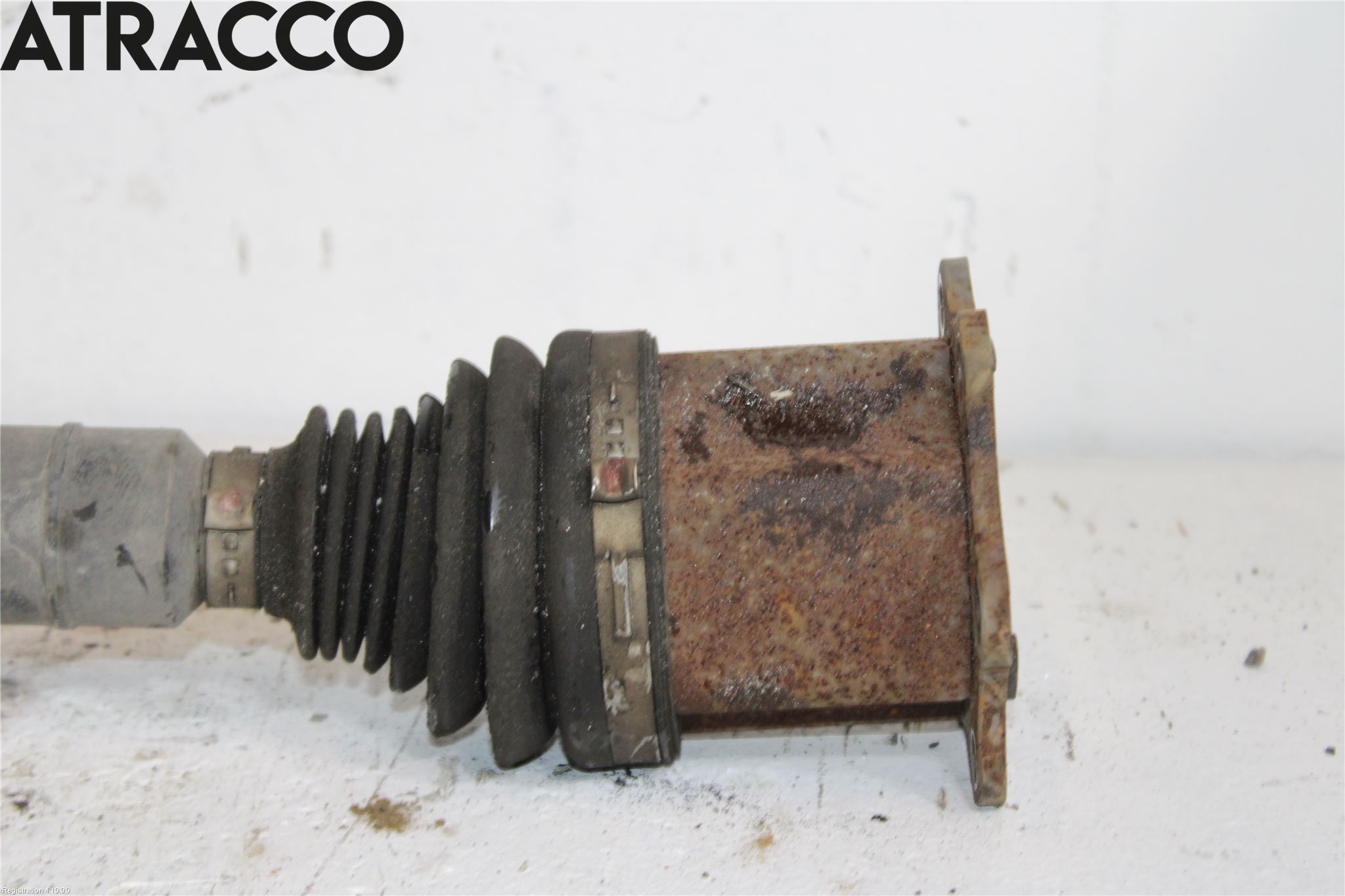 Volkswagen VW PASSAT 11-14 Drivaksel Foran Kompl Høyre