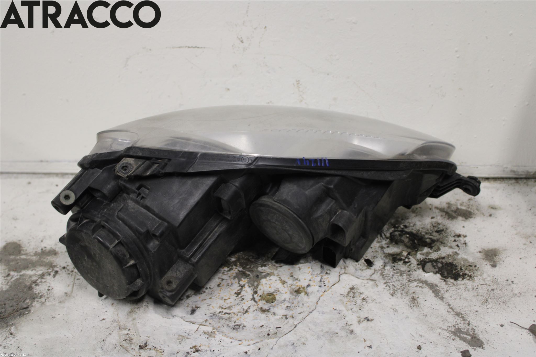 Volkswagen VW GOLF V 04-09 Frontlykt Venstre