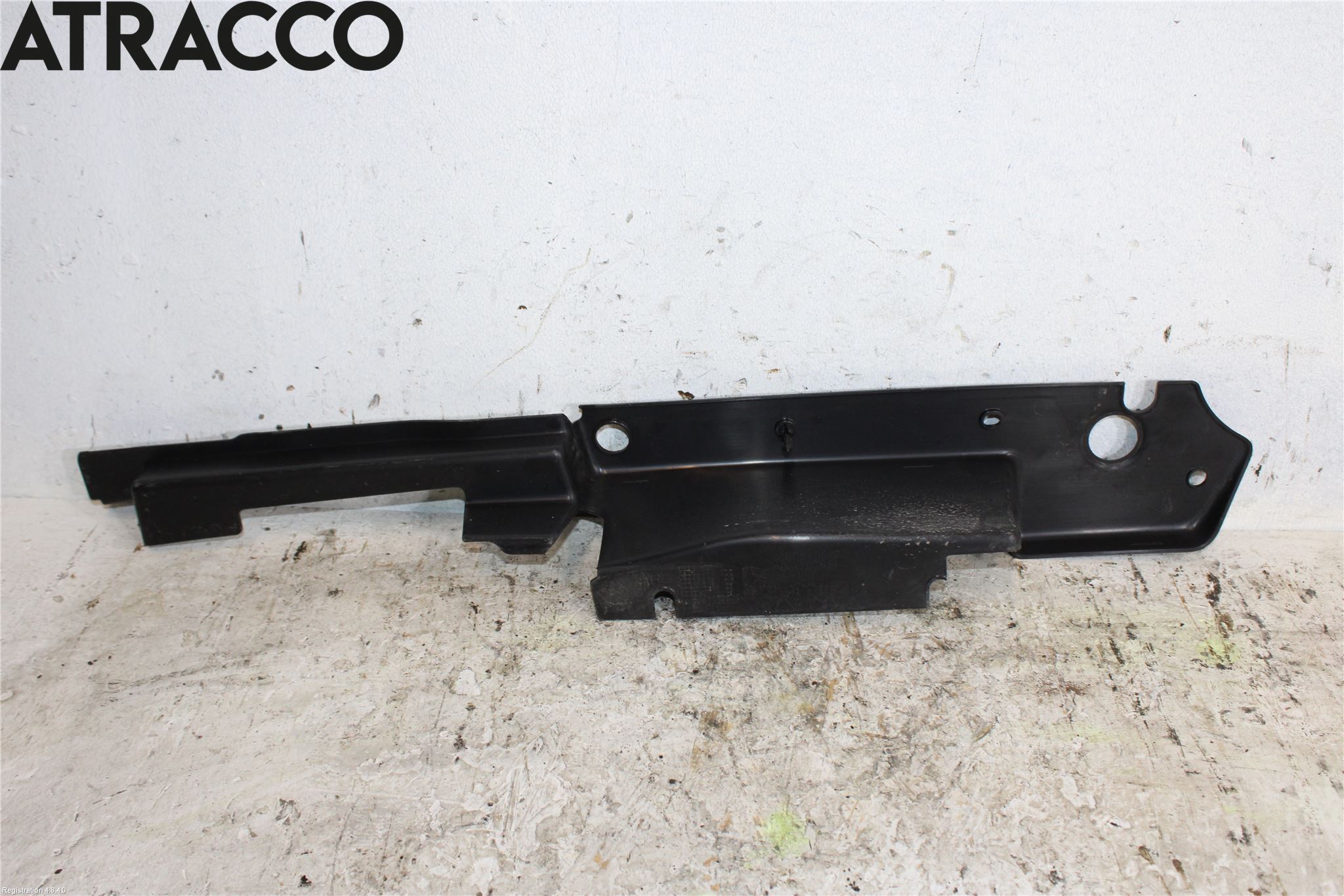 Volvo XC40/RECHARGE 18- Front Øvrig