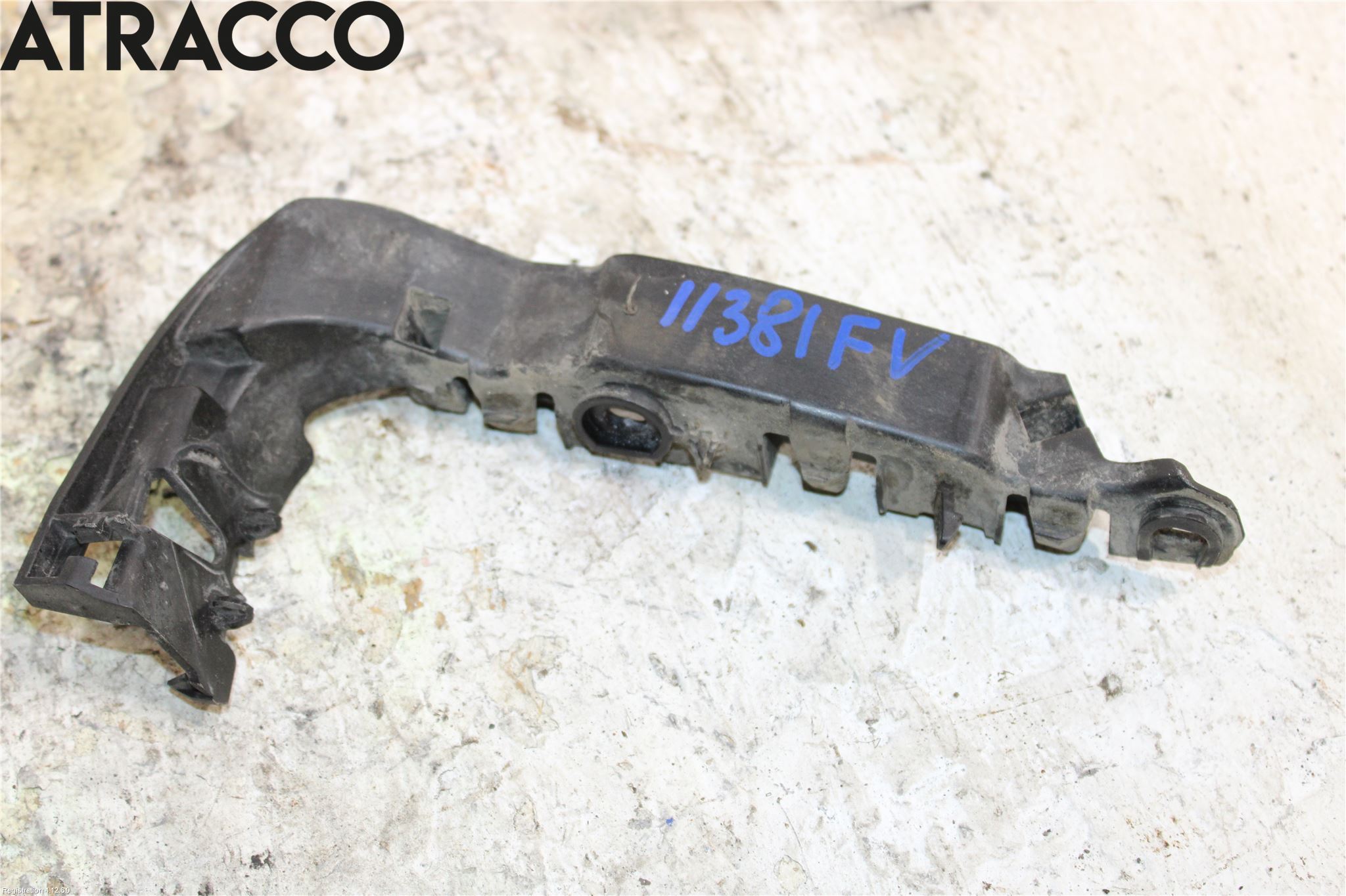 Audi A3/S3 05-13 Støtfanger Foran Feste