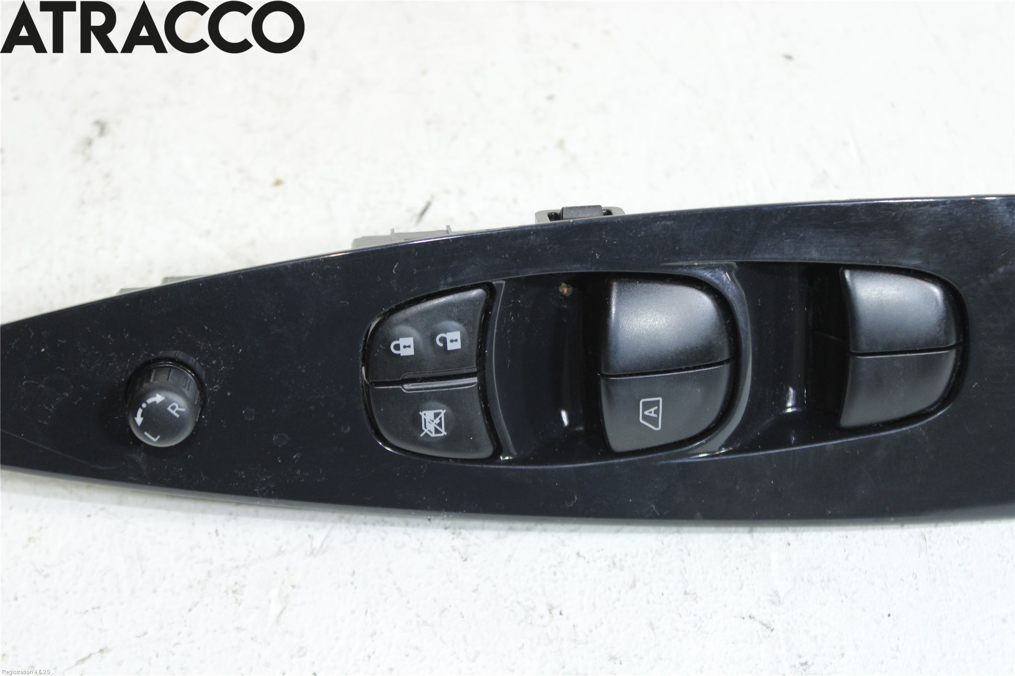 Nissan LEAF 11-17 Bryter Vindusheis