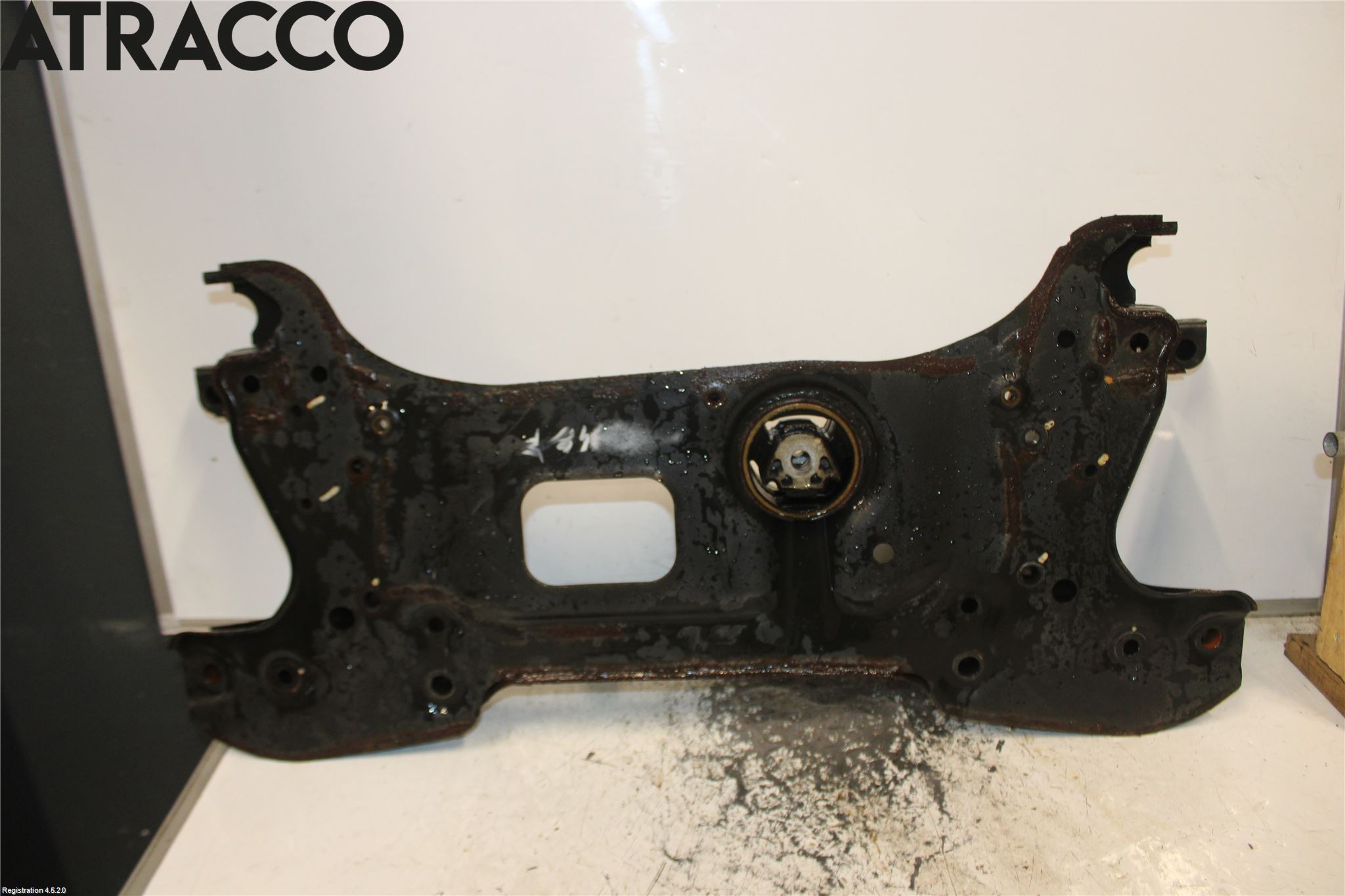 Volkswagen VW CADDY 16-20 Forstillingsbjelke(Tvergående)